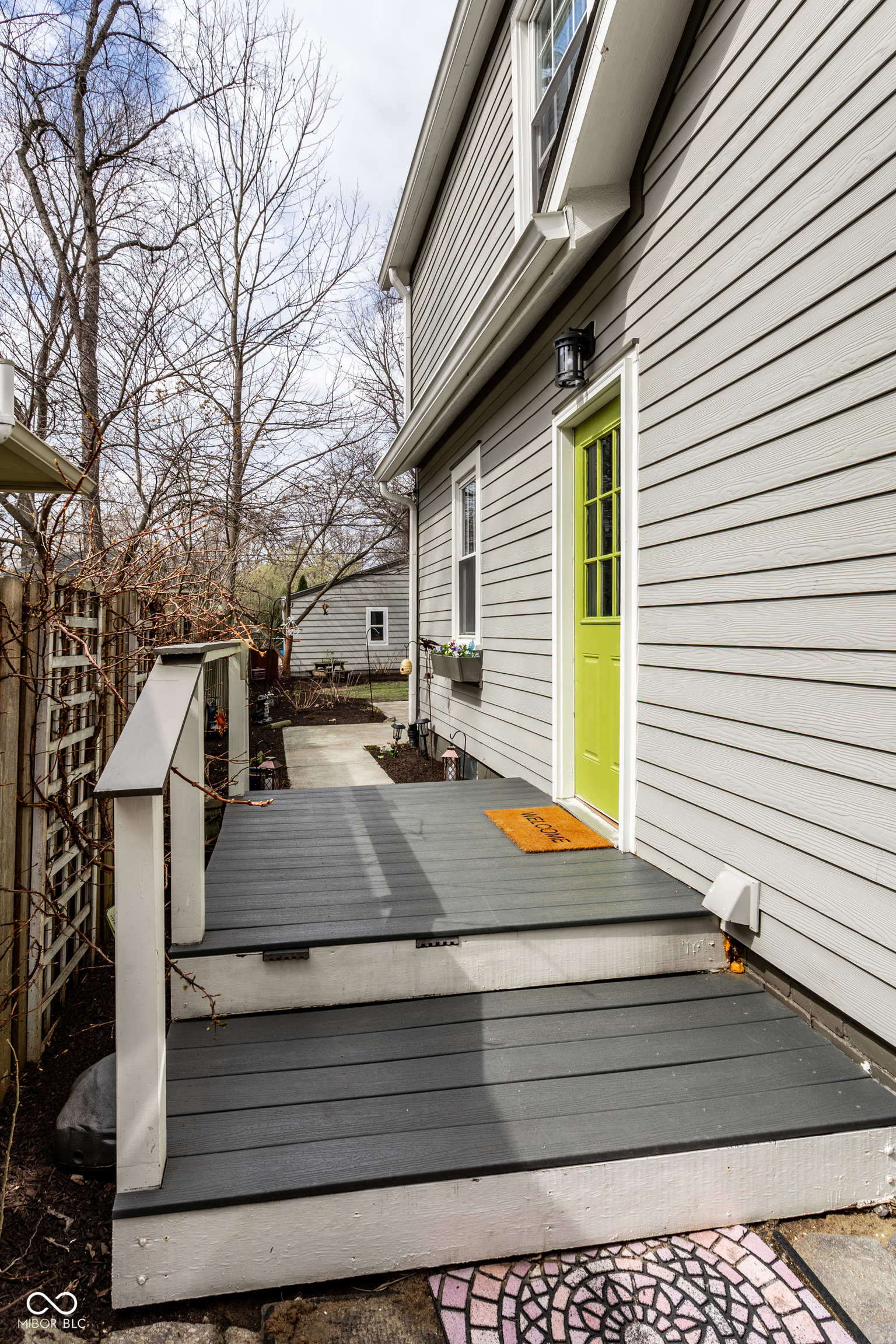 5626 Winthrop Avenue