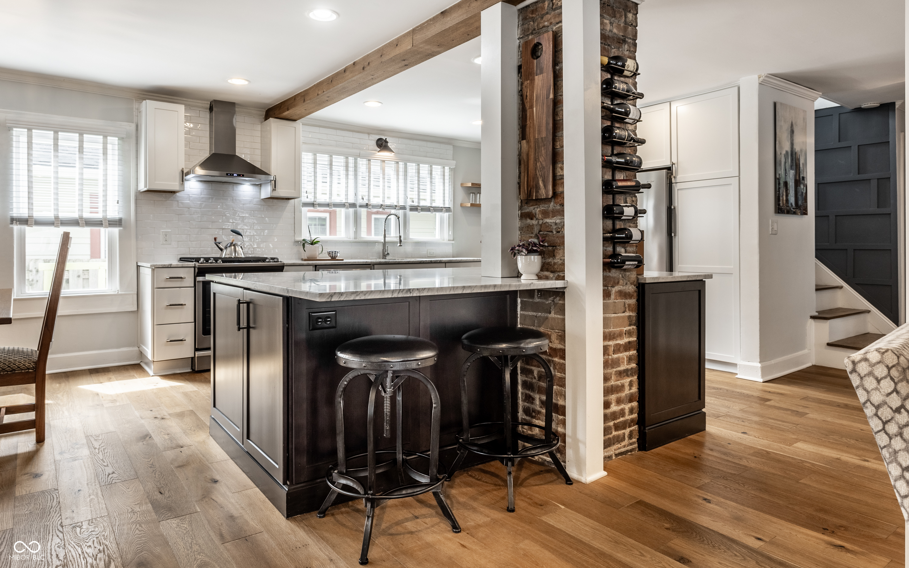 5626 Winthrop Avenue