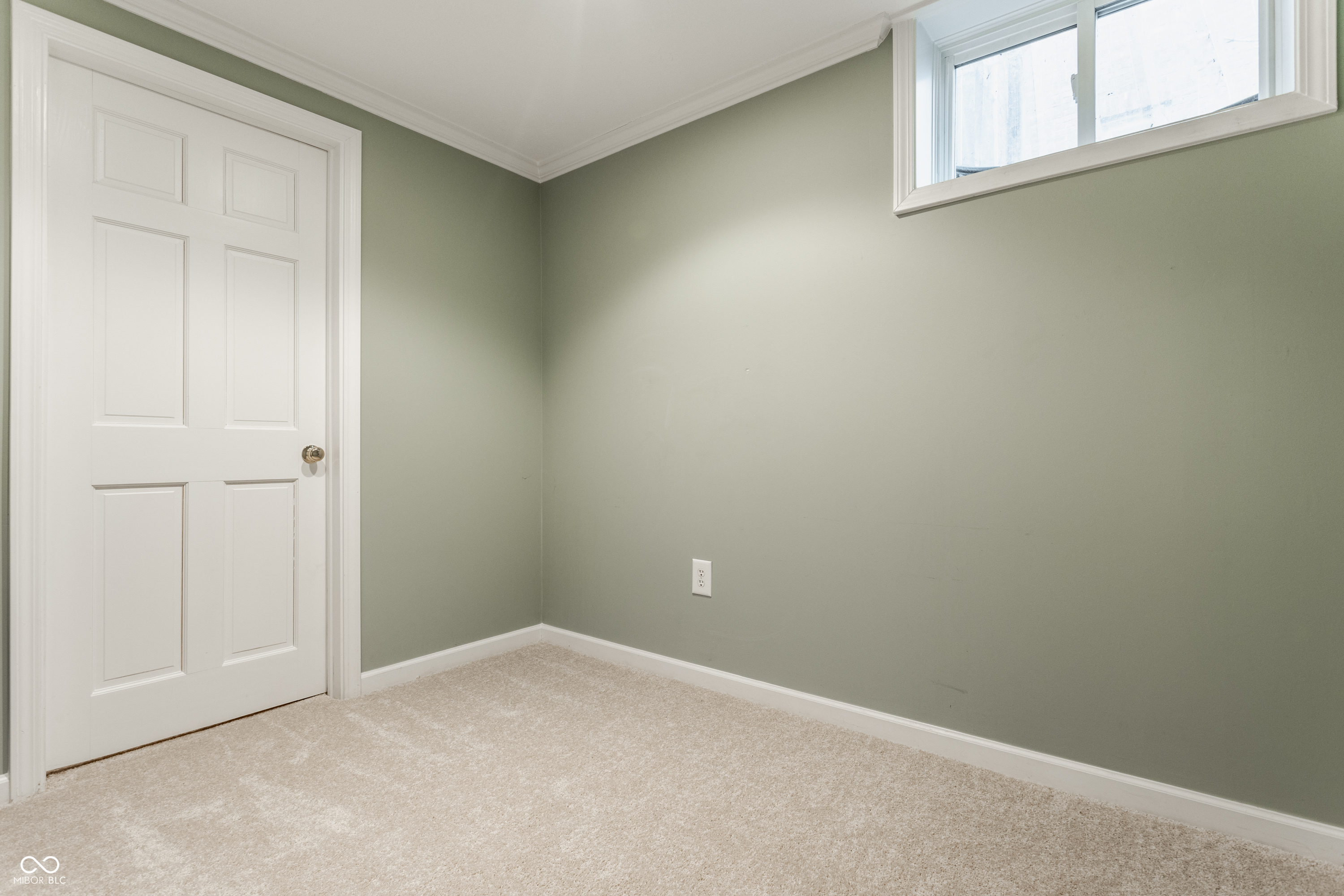 4715 N Pennsylvania Street