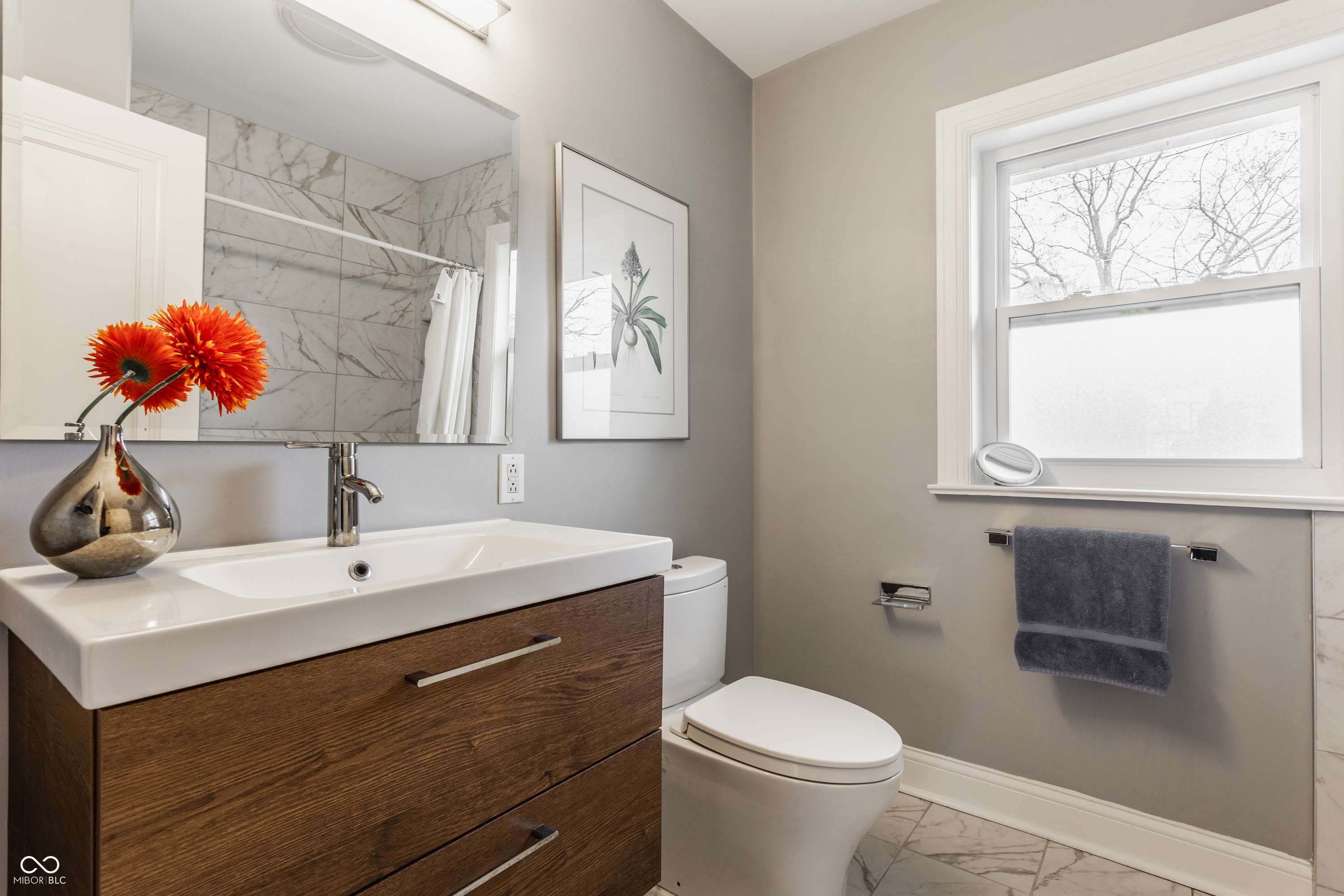 4715 N Pennsylvania Street