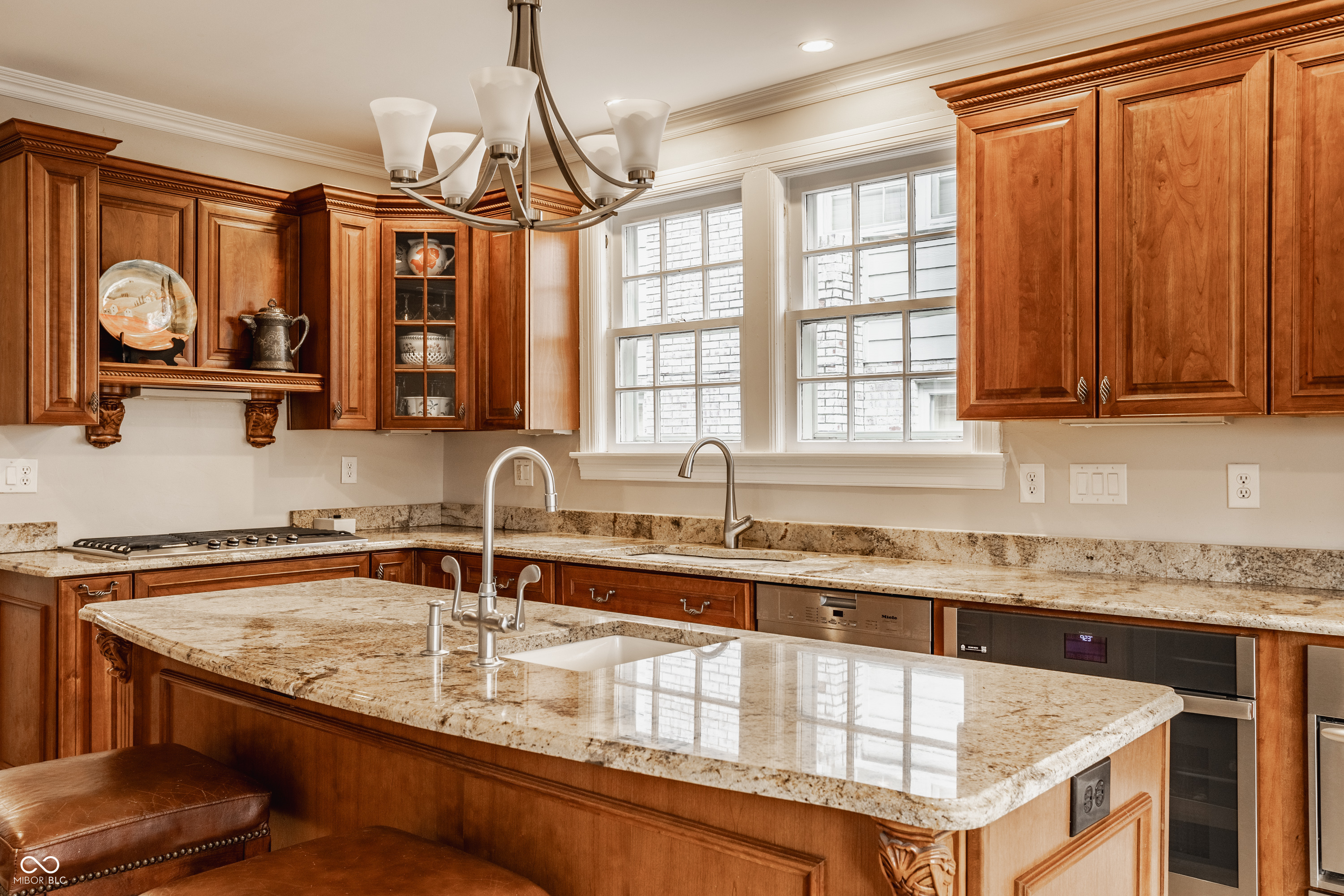 4715 N Pennsylvania Street