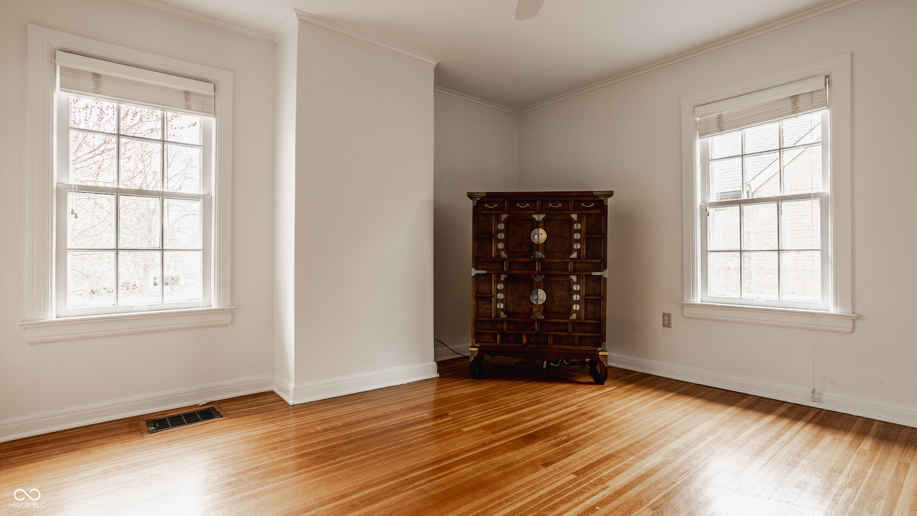 4715 N Pennsylvania Street