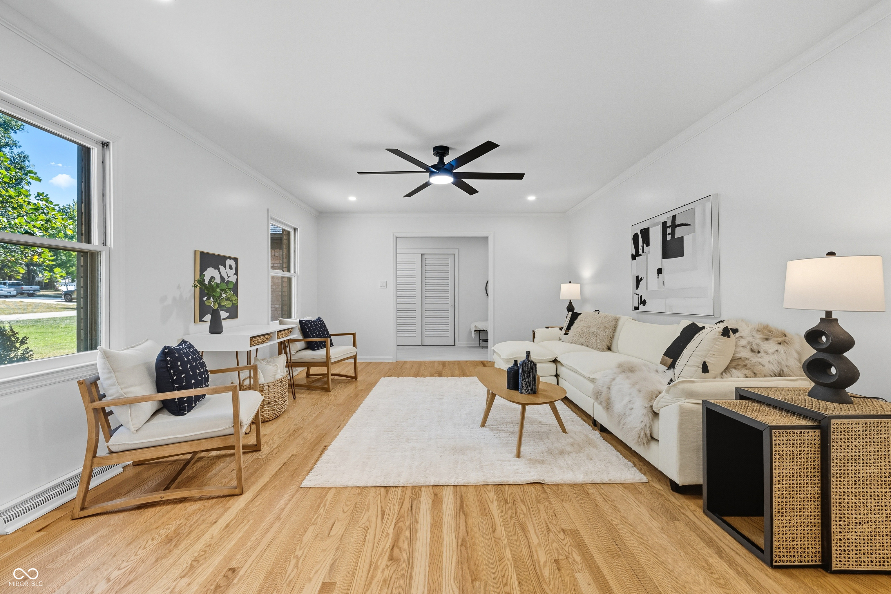 7840 N Whittier Place