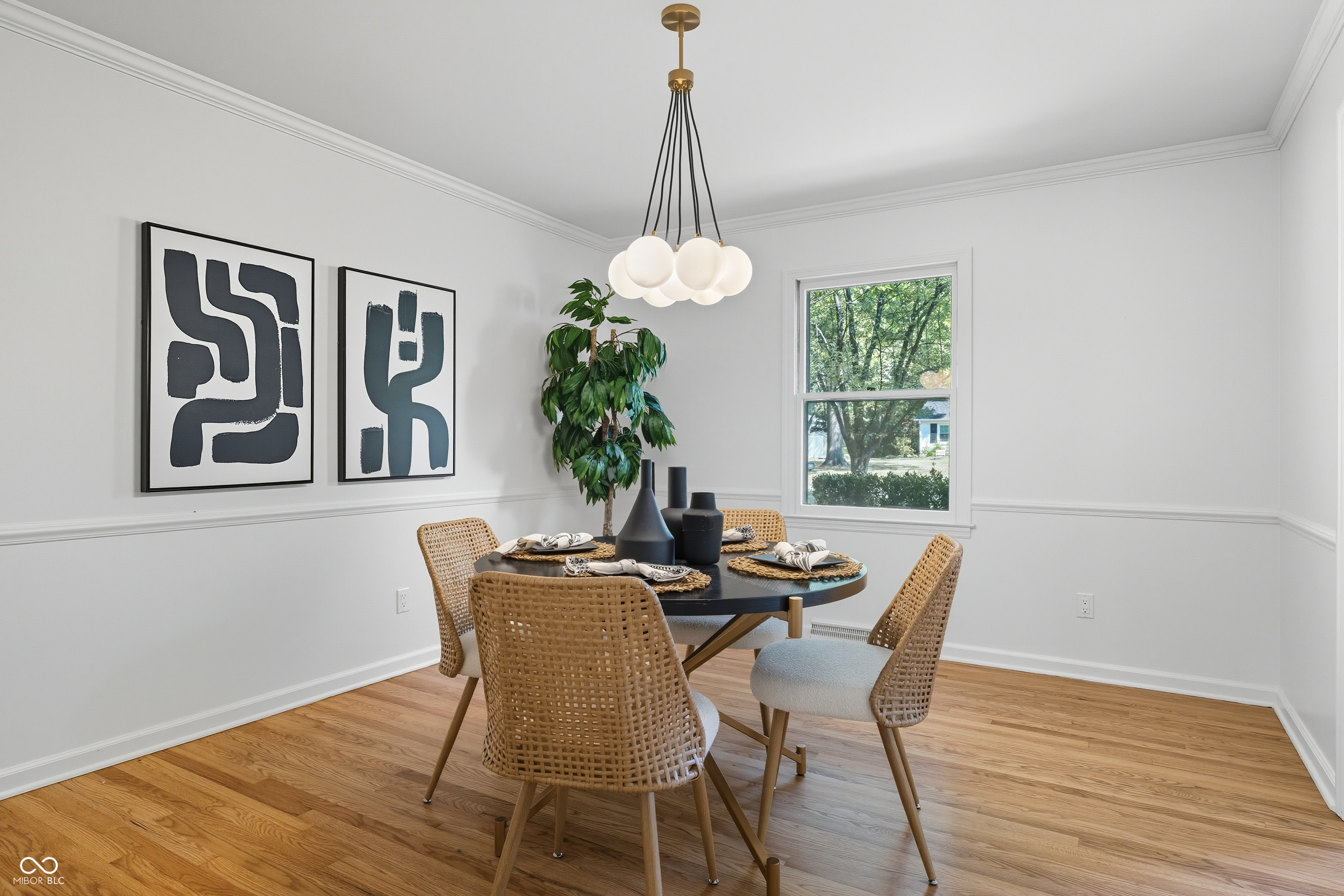 7840 N Whittier Place