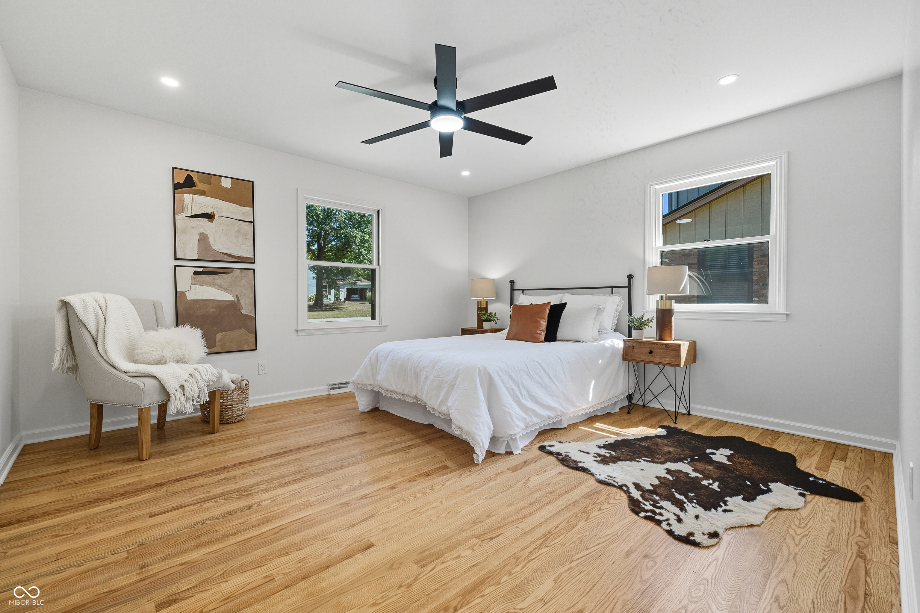 7840 N Whittier Place