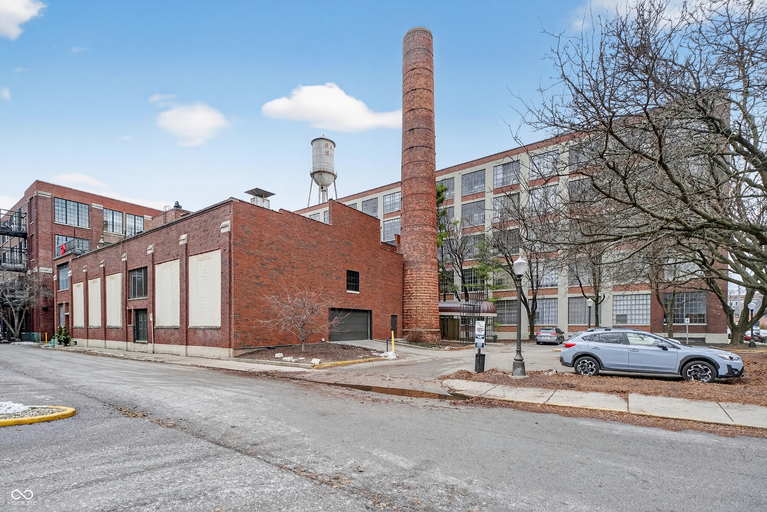 611 N Park Avenue Unit: 203