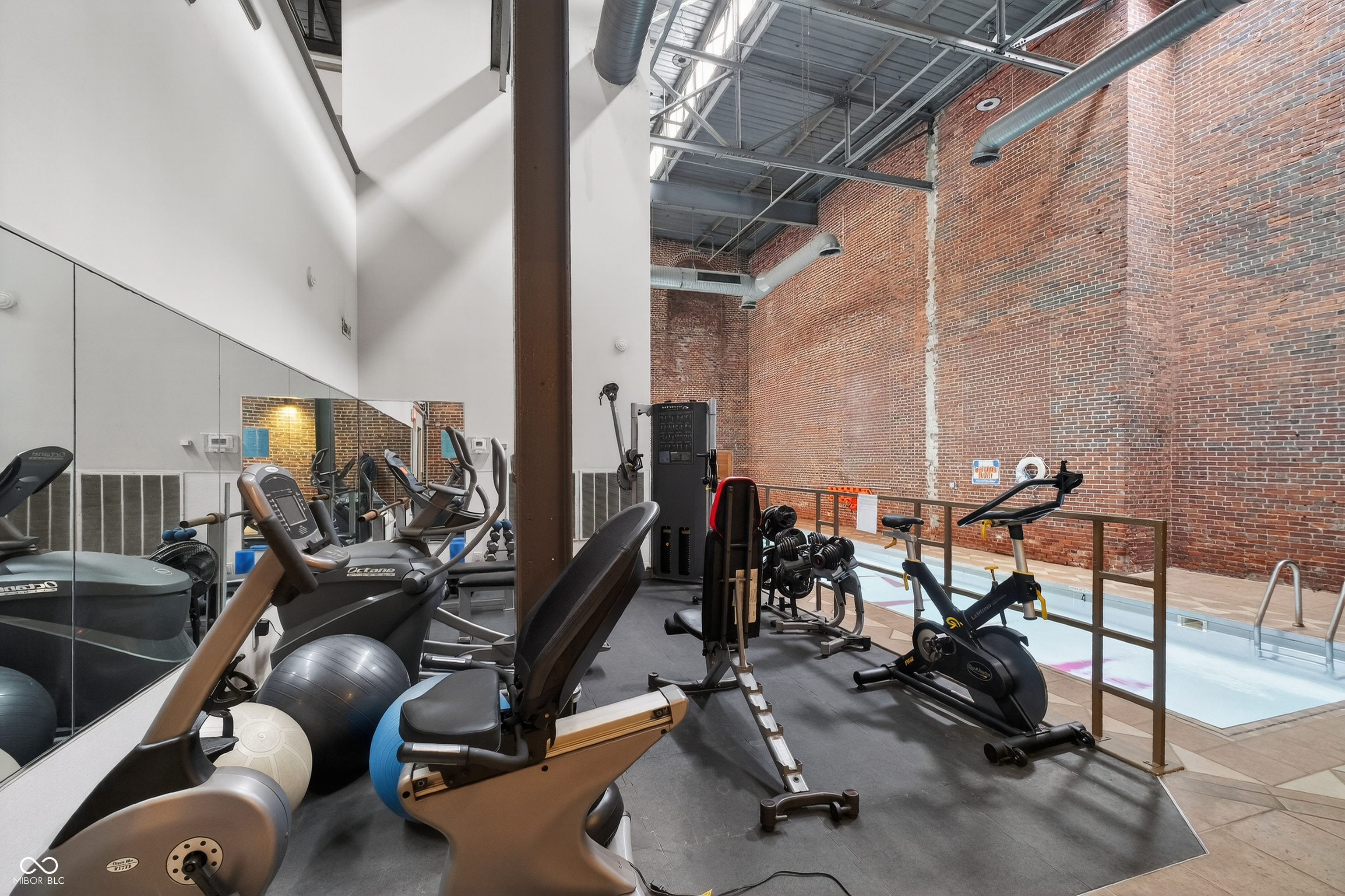 611 N Park Avenue Unit: 203