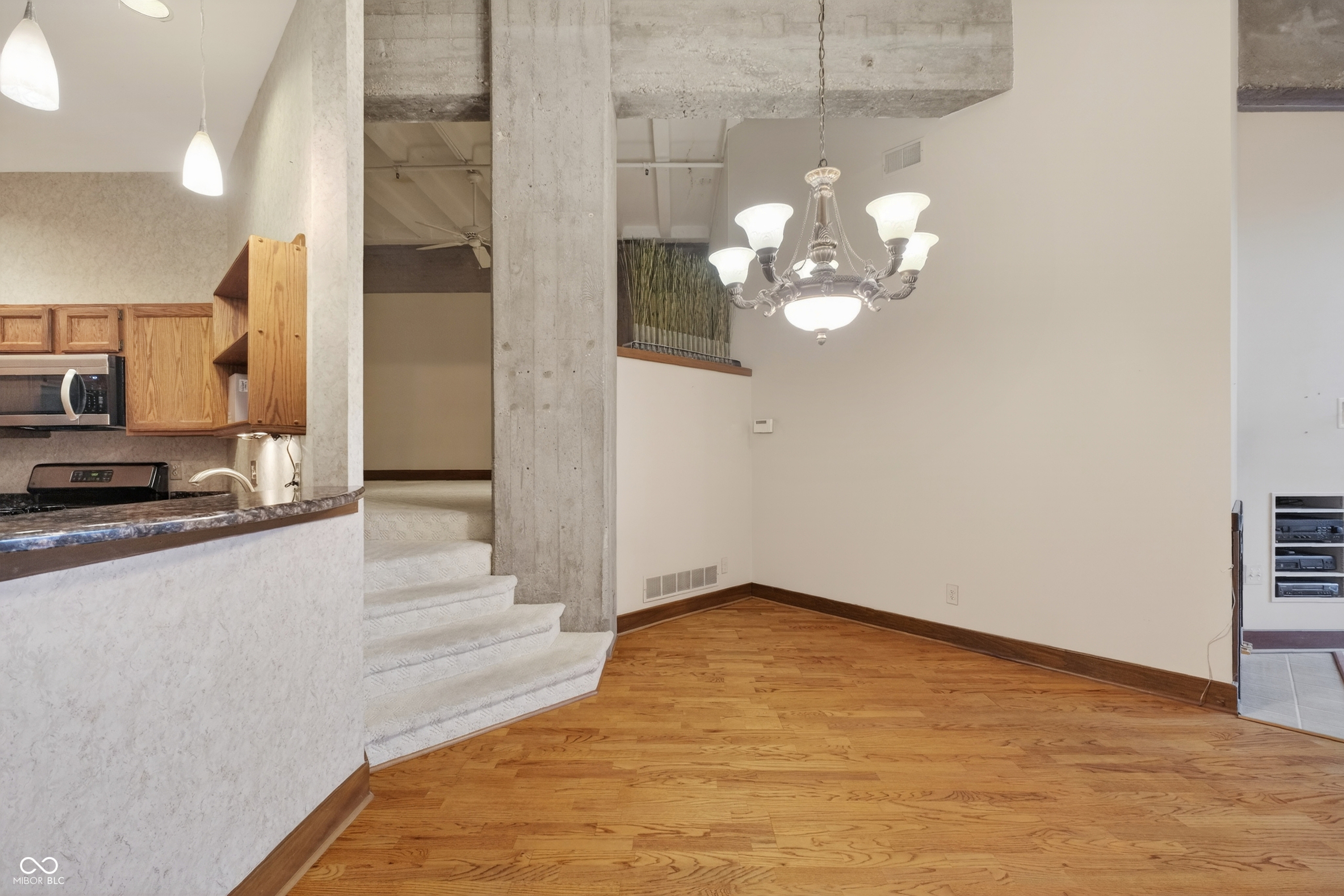 611 N Park Avenue Unit: 203