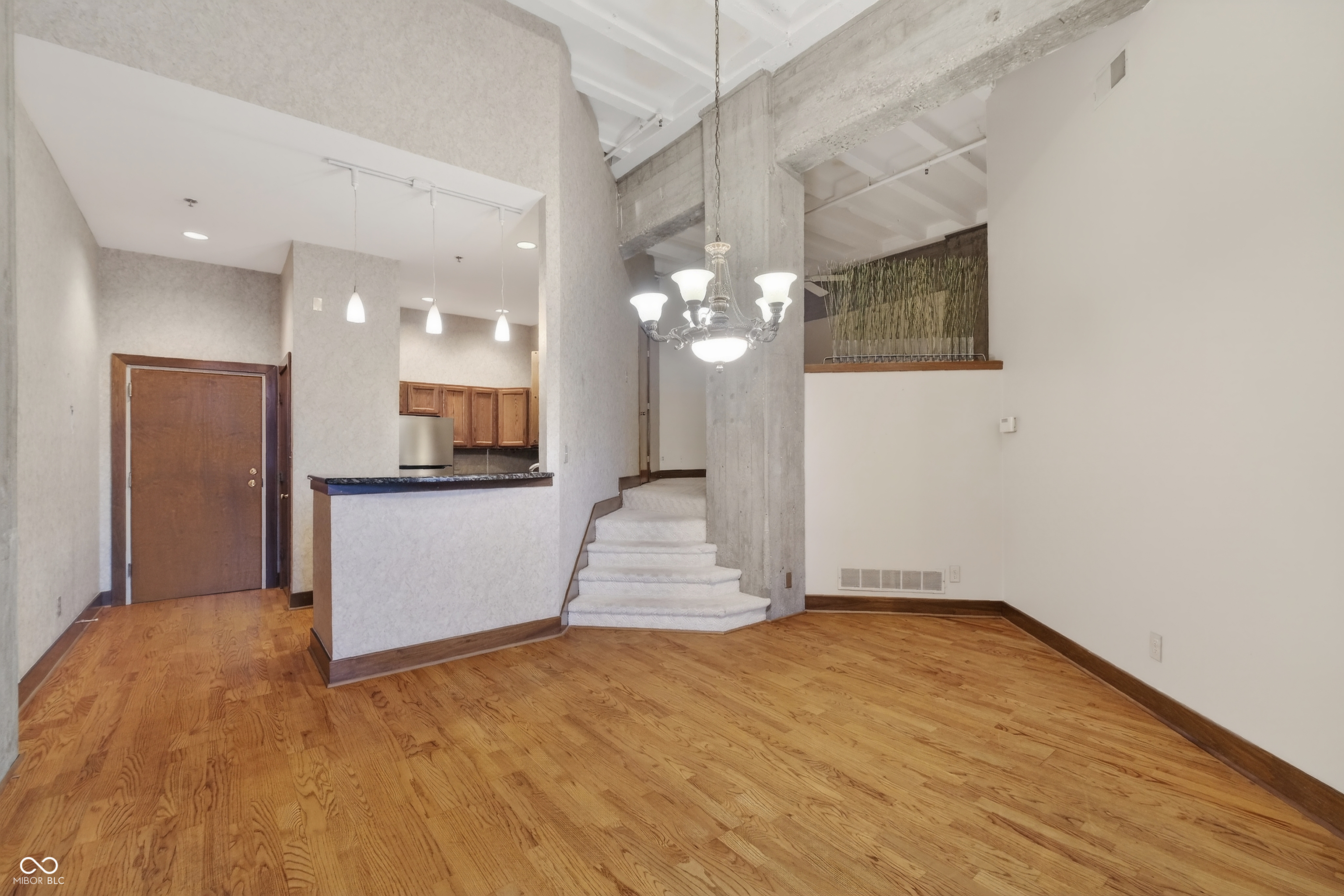 611 N Park Avenue Unit: 203