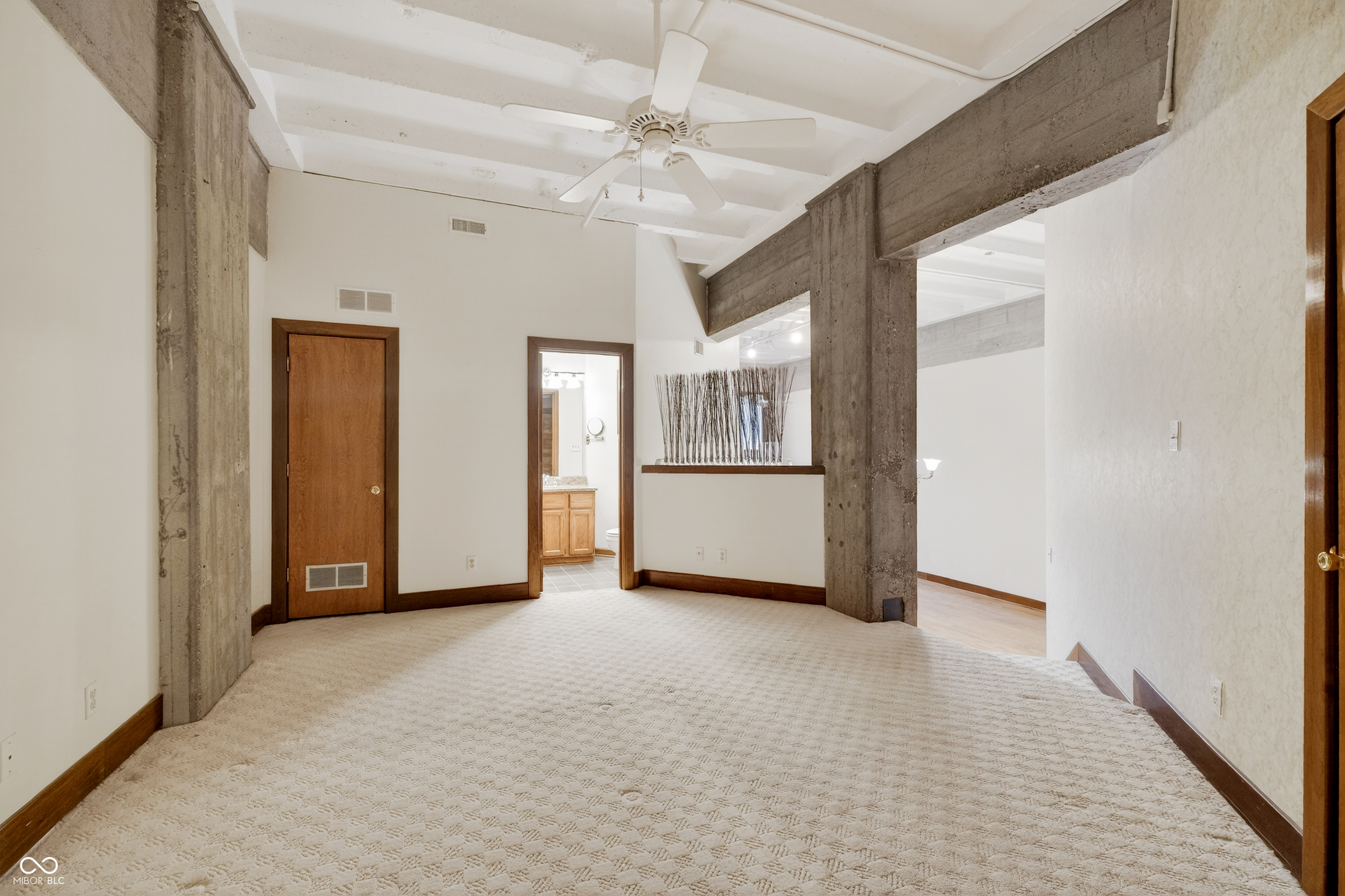 611 N Park Avenue Unit: 203