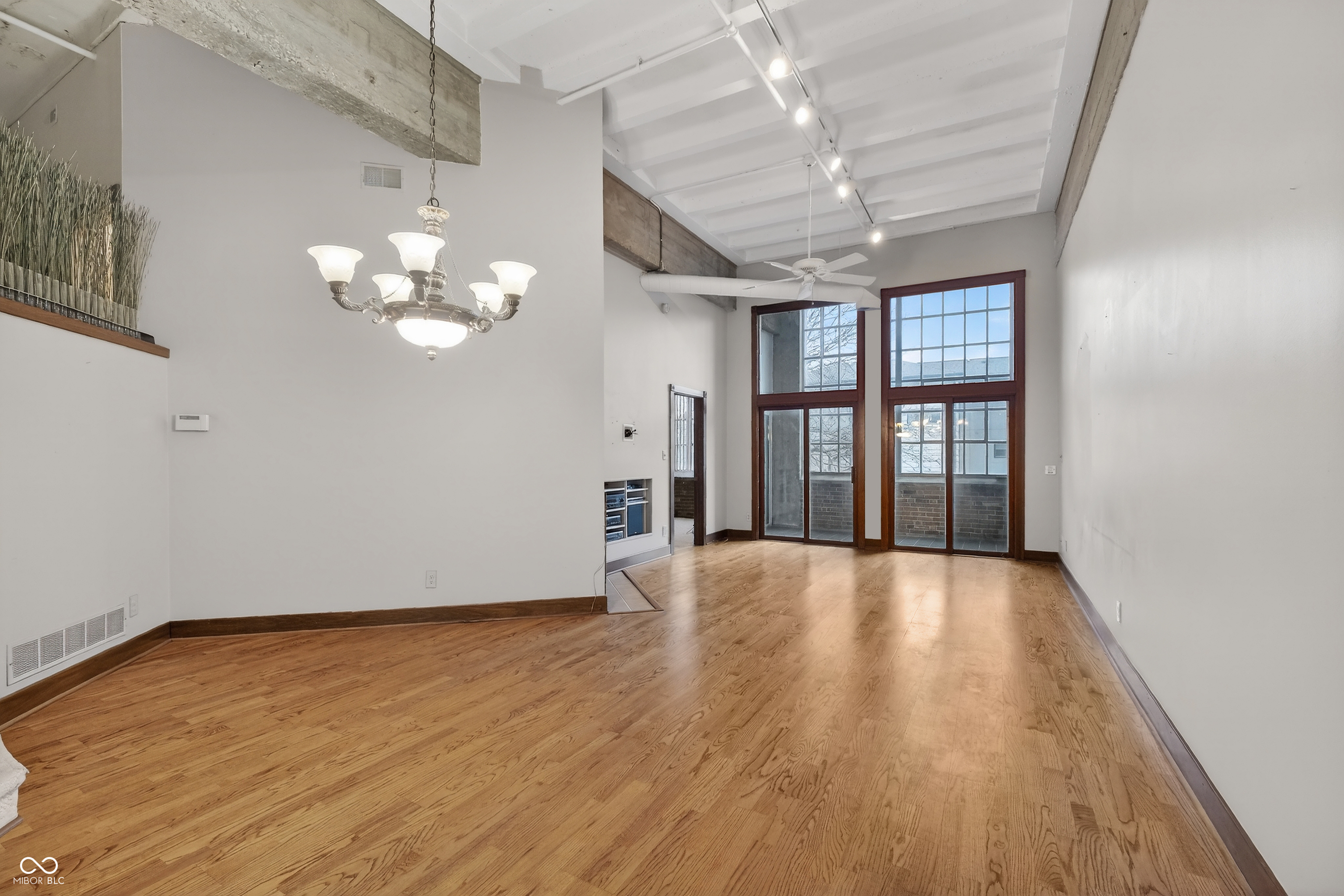 611 N Park Avenue Unit: 203