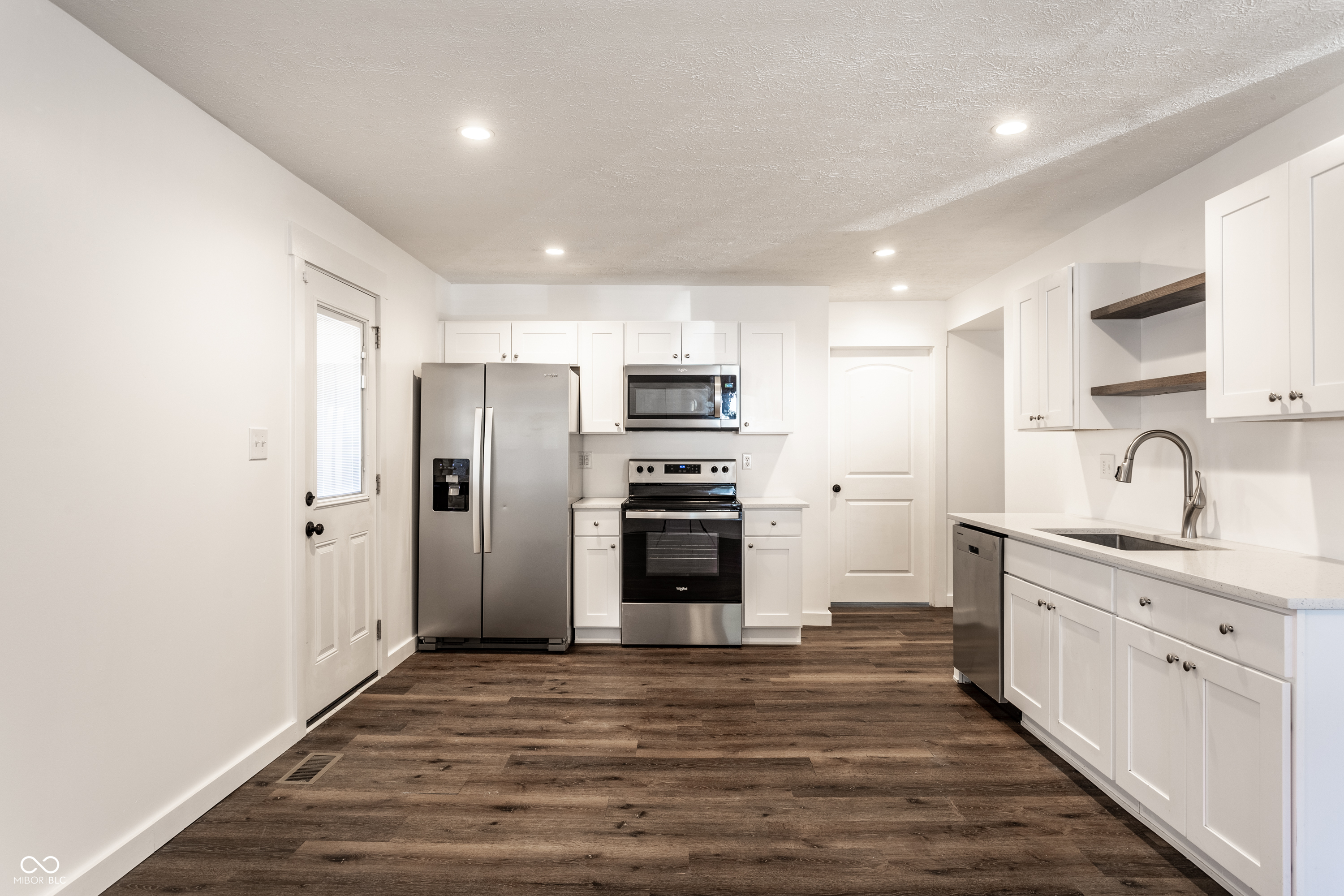4259 Crittenden