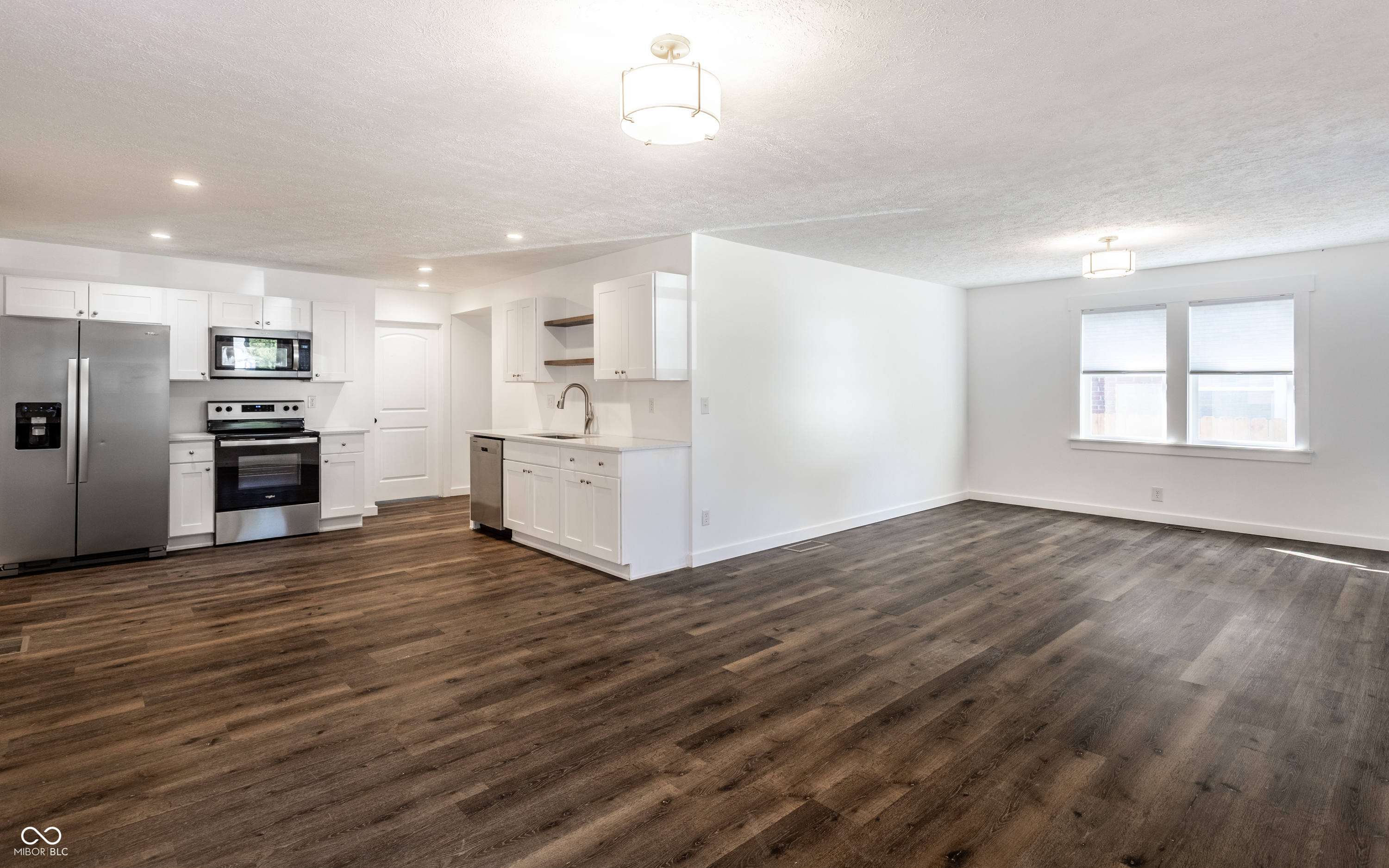4259 Crittenden