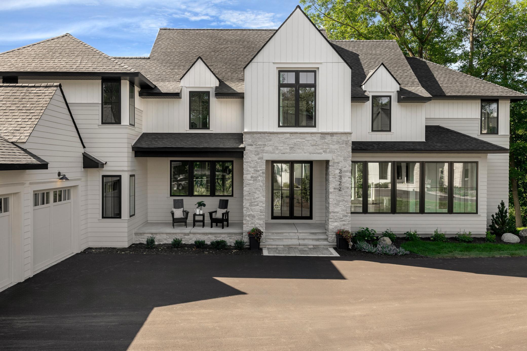 260 Eastwood Court
