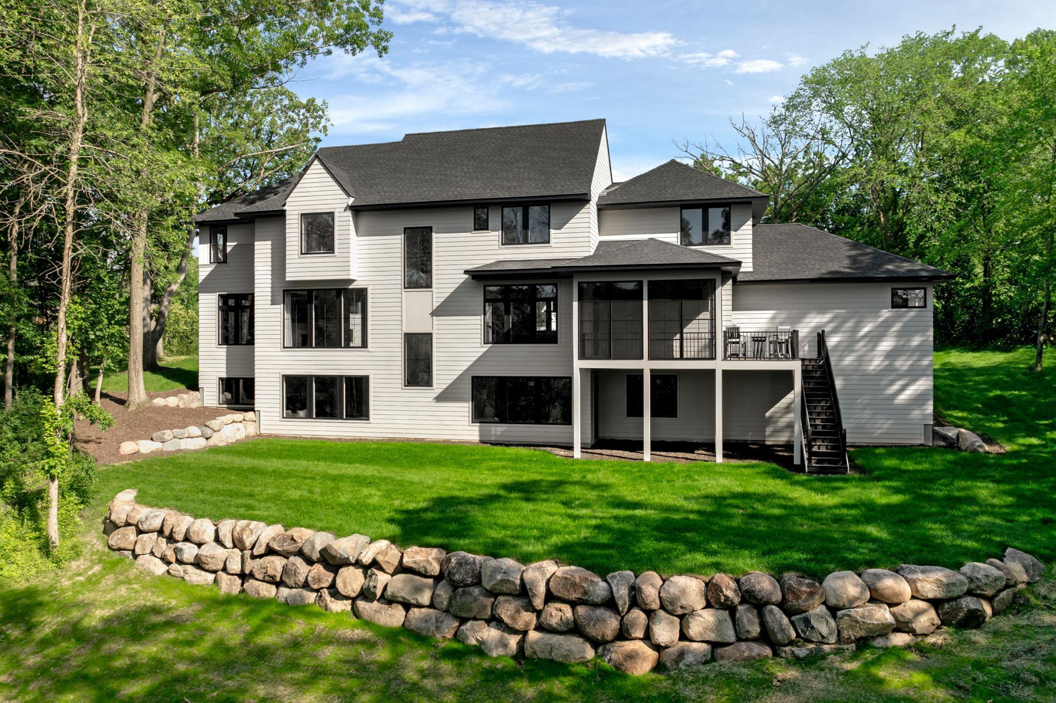 260 Eastwood Court
