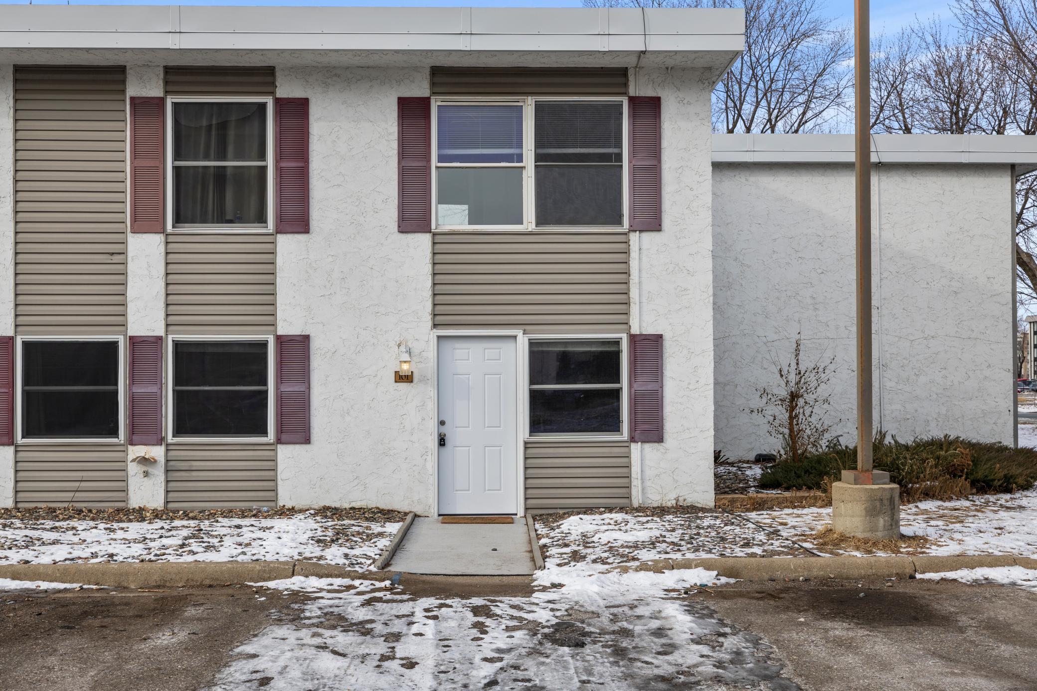 1531 American Boulevard E Unit: 101