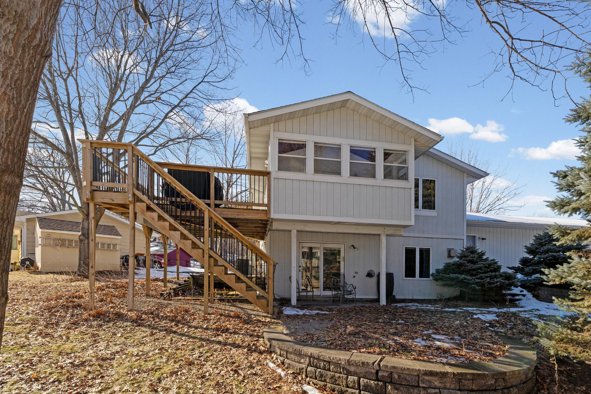 15165 Ellen Circle SE