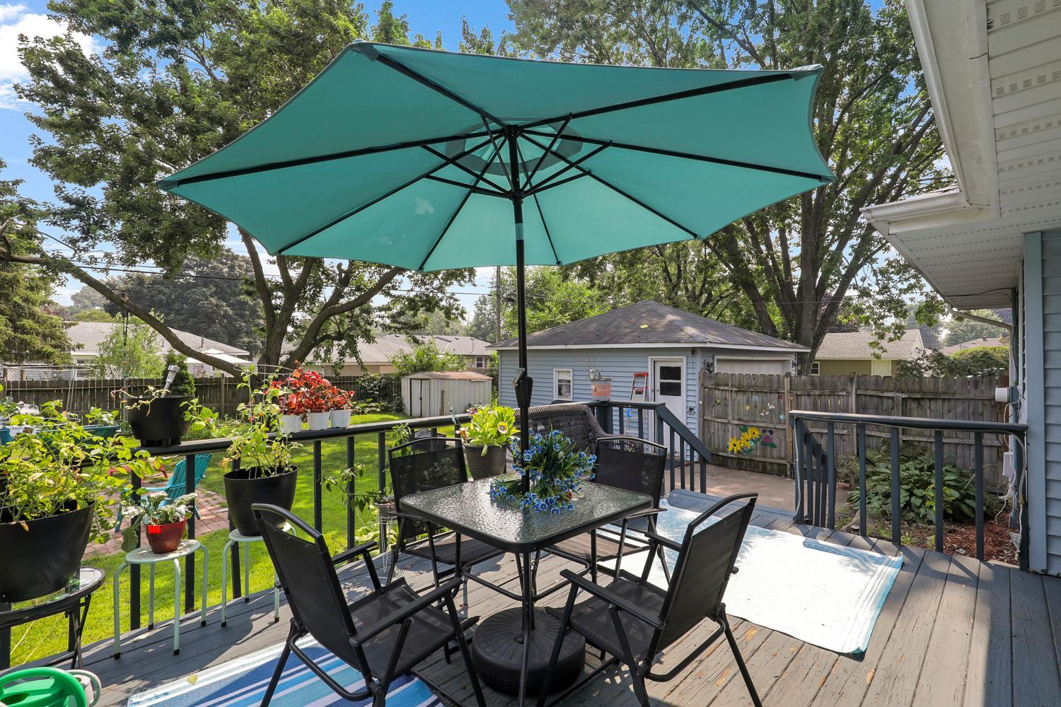 5918 Xerxes Avenue N