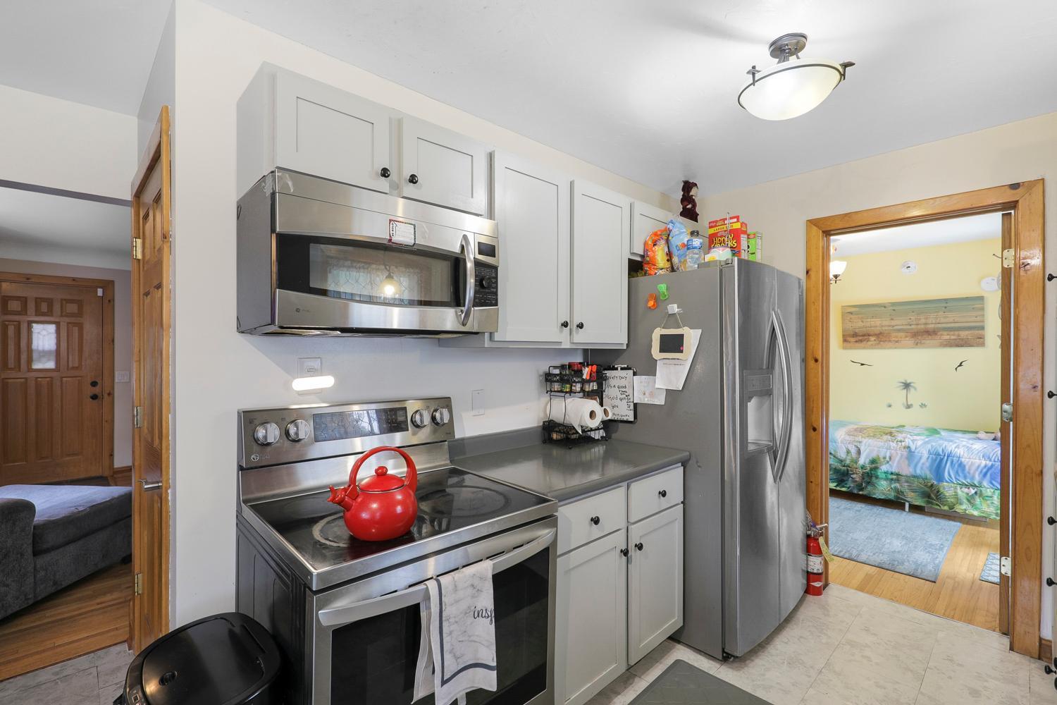 5918 Xerxes Avenue N