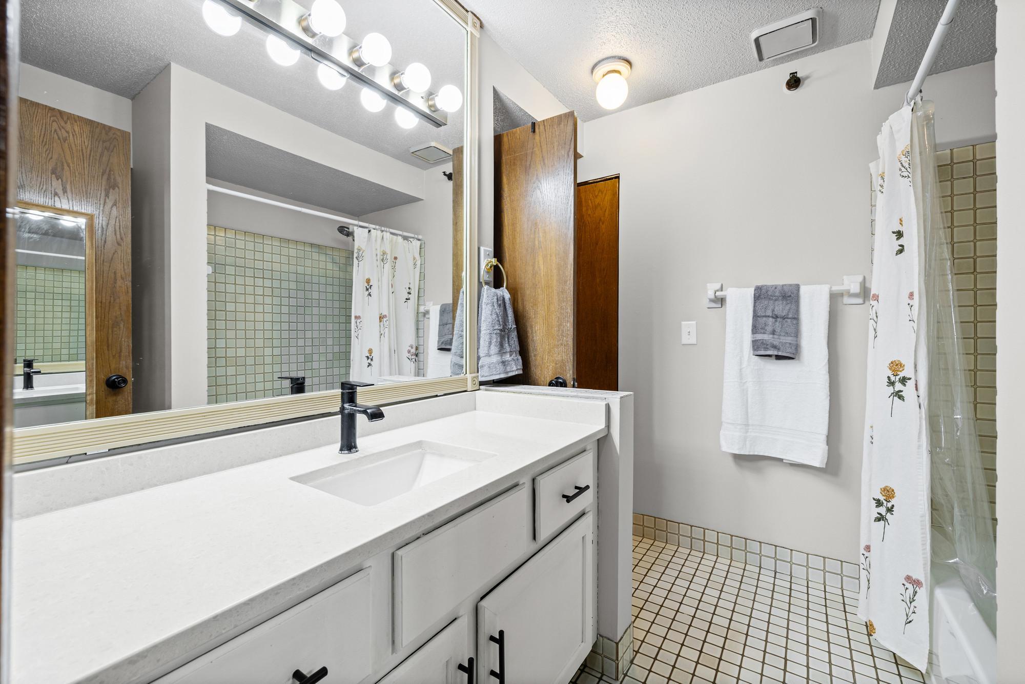 7618 York Avenue S Unit: 1218