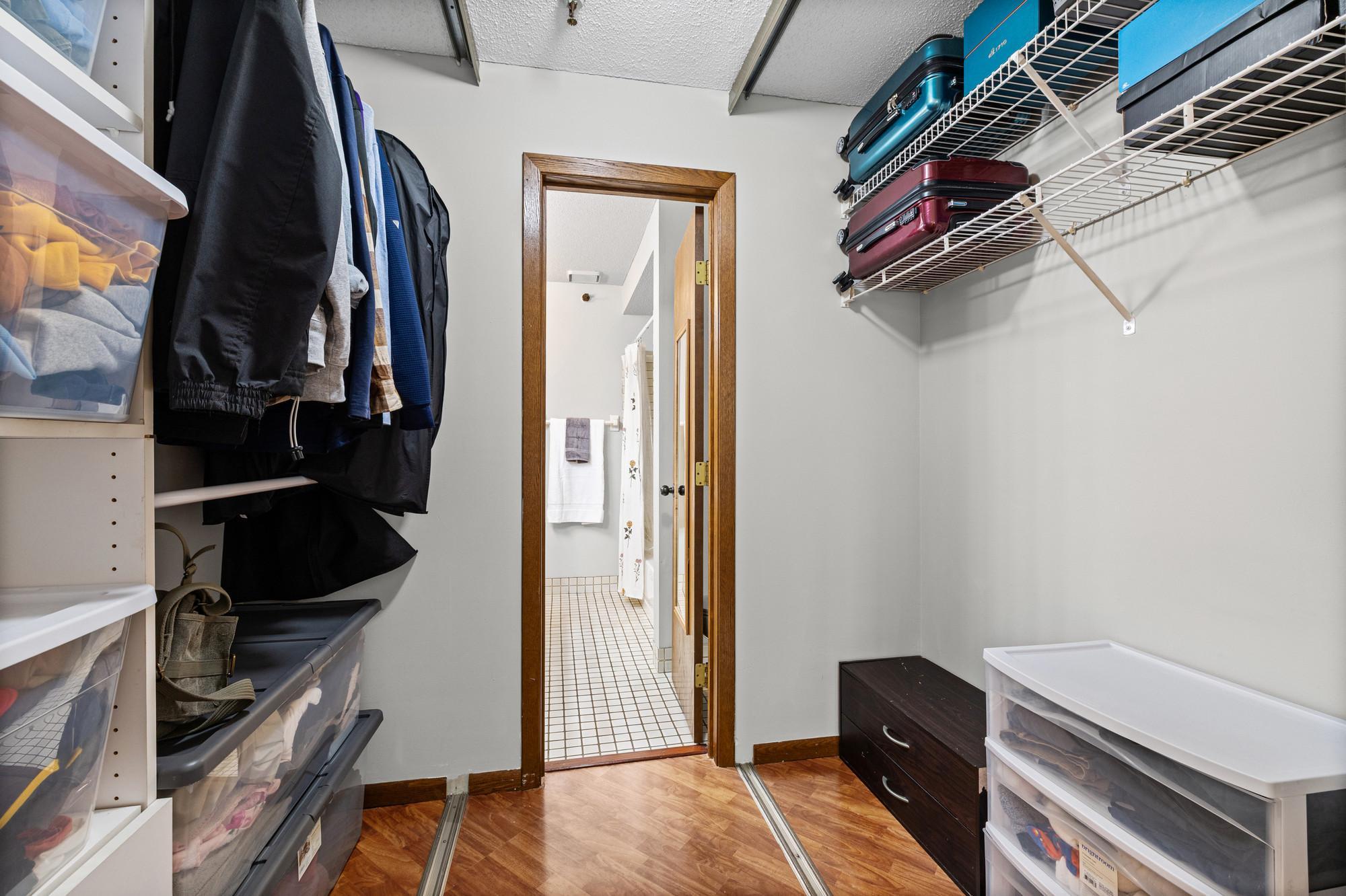 7618 York Avenue S Unit: 1218