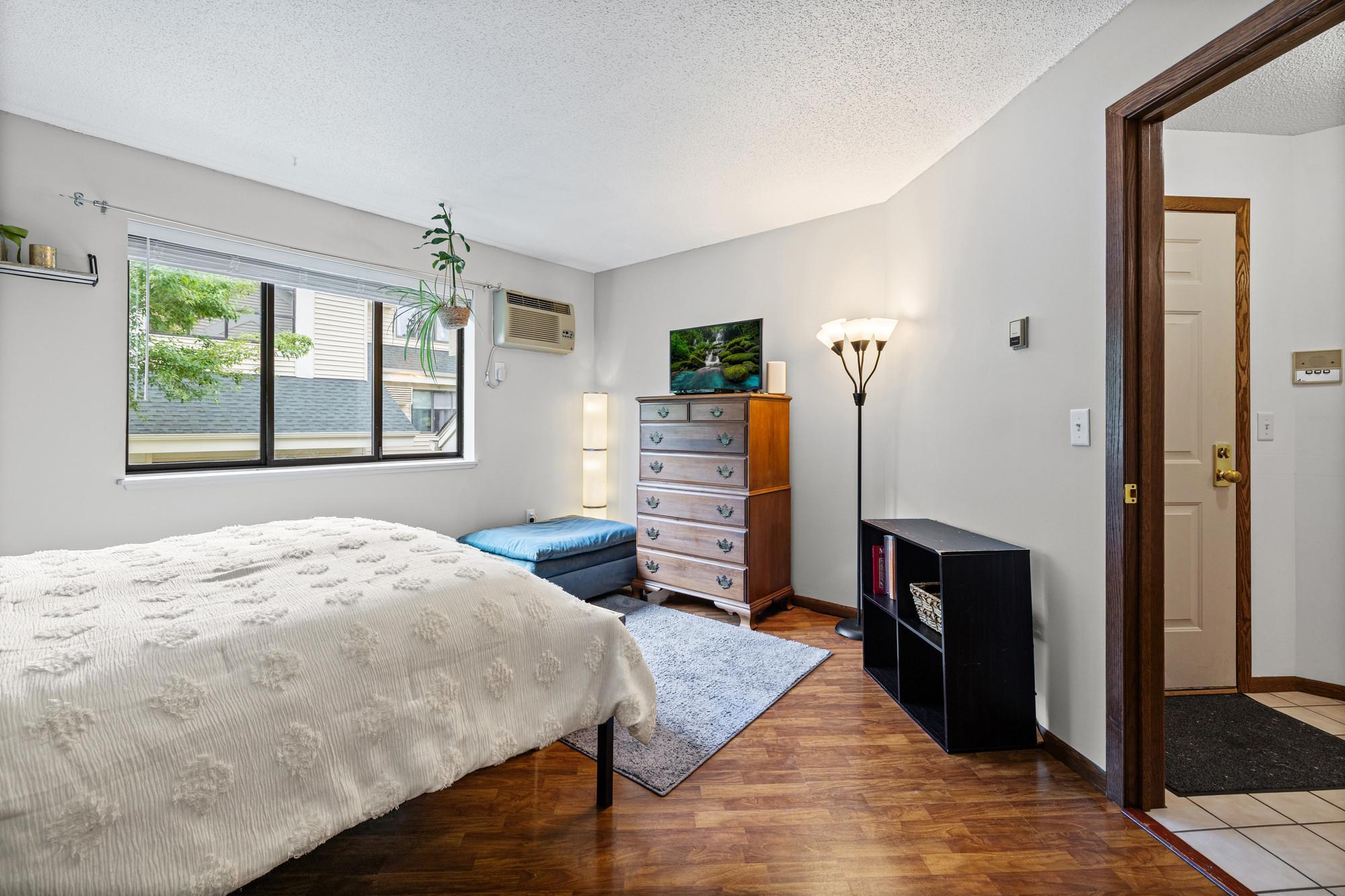7618 York Avenue S Unit: 1218