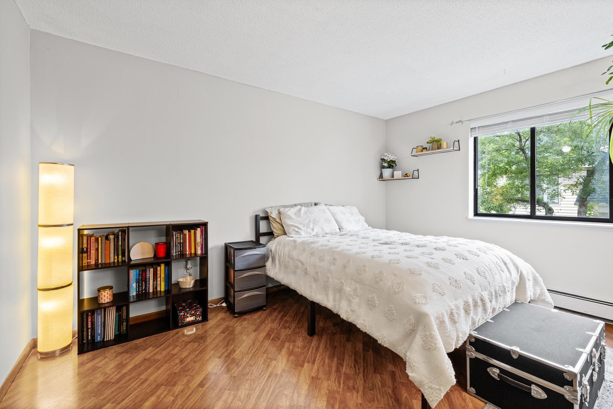 7618 York Avenue S Unit: 1218