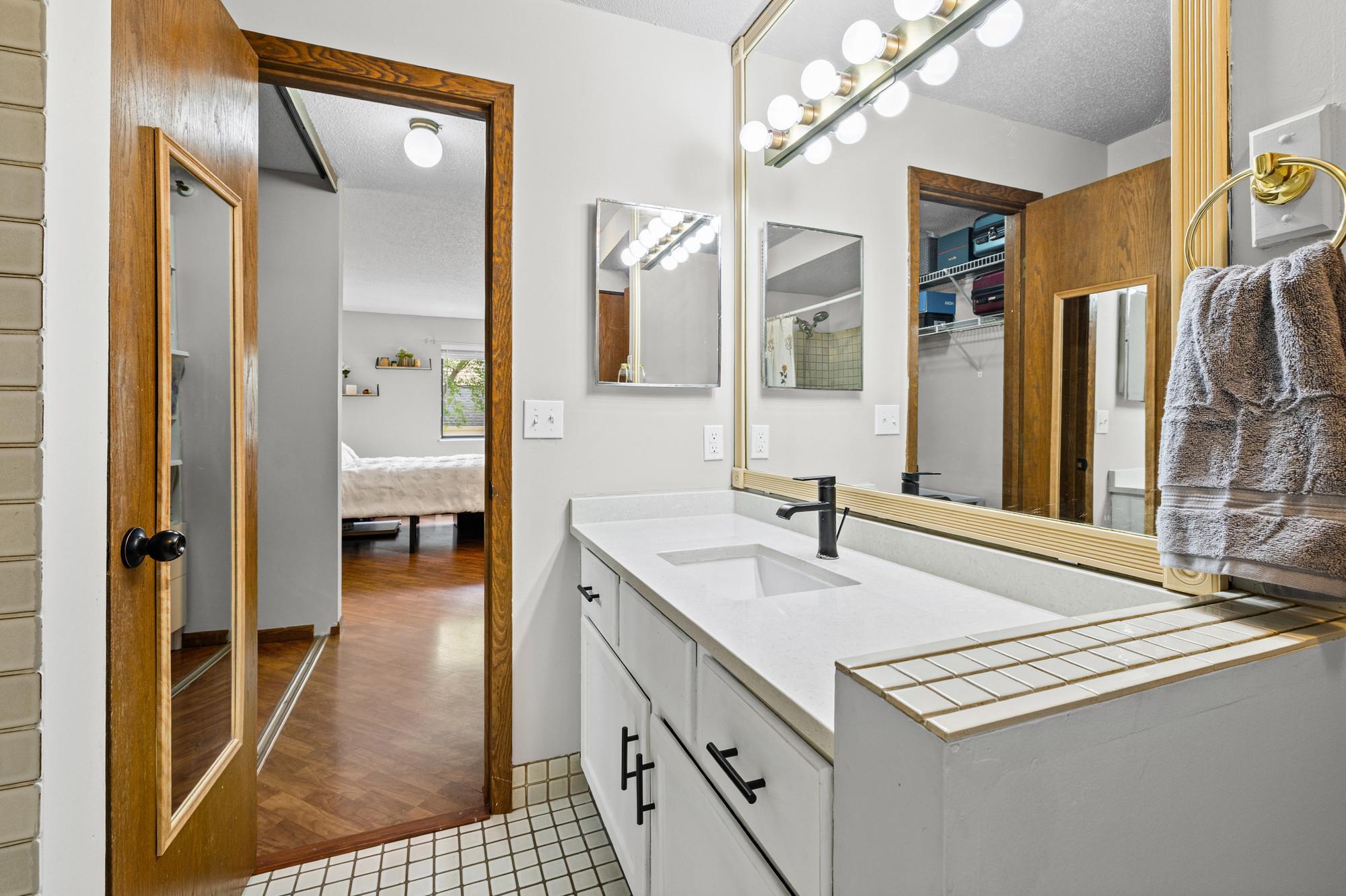 7618 York Avenue S Unit: 1218