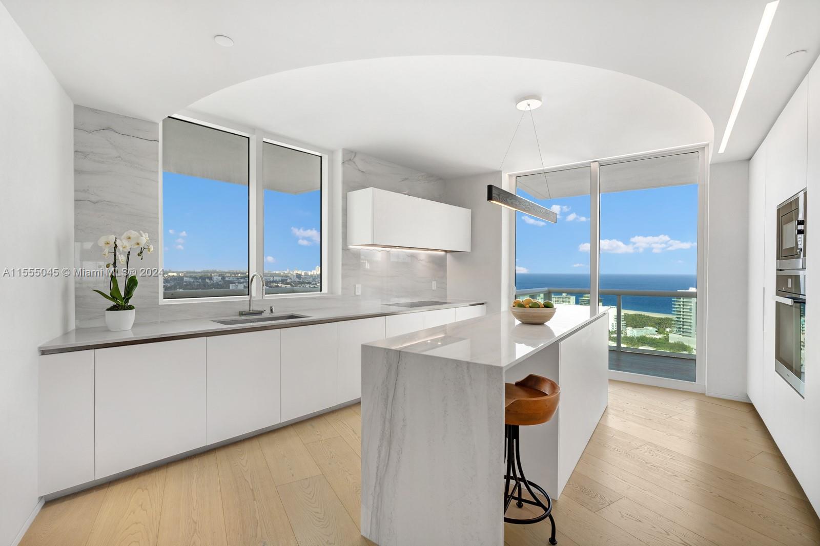 1000 S Pointe Dr Unit: PH04