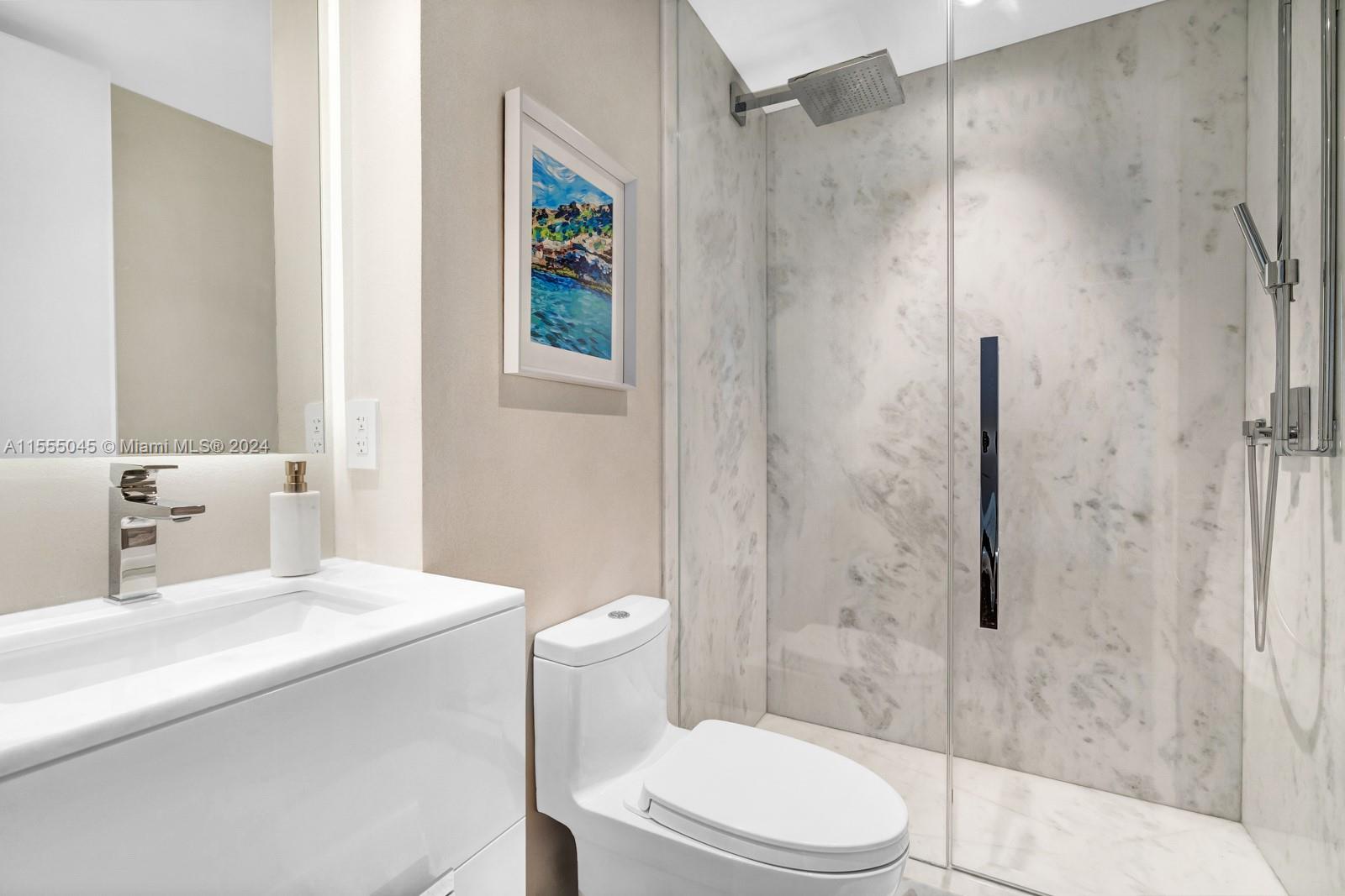 1000 S Pointe Dr Unit: PH04