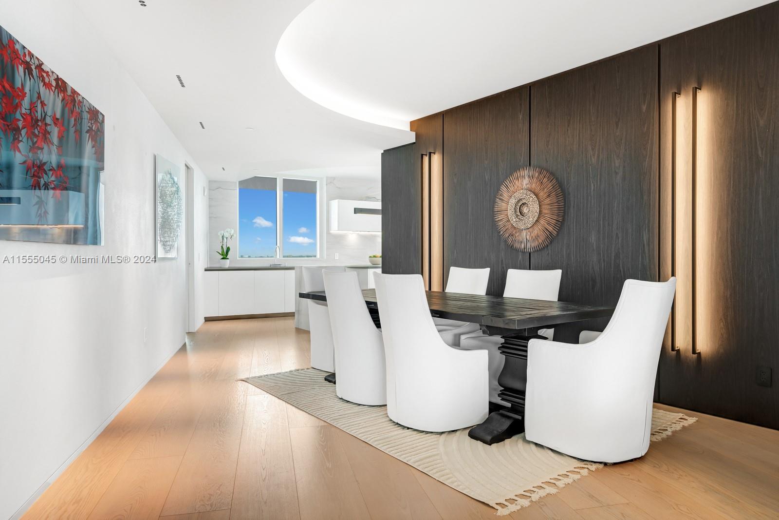 1000 S Pointe Dr Unit: PH04
