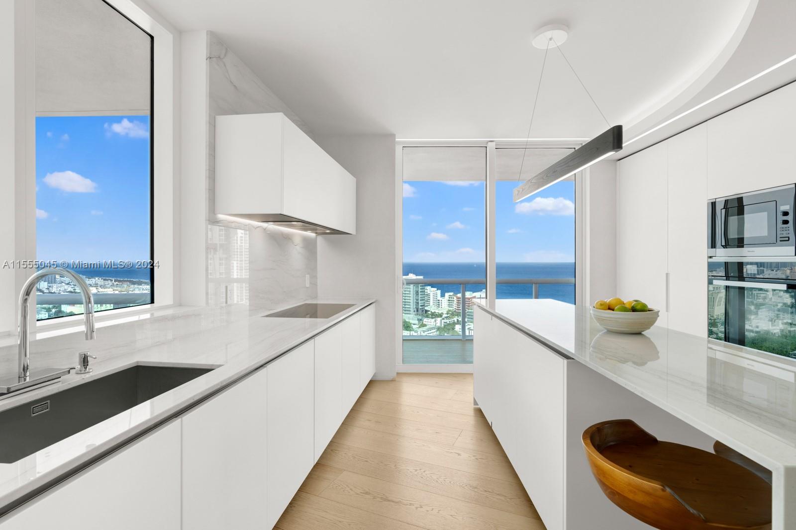 1000 S Pointe Dr Unit: PH04