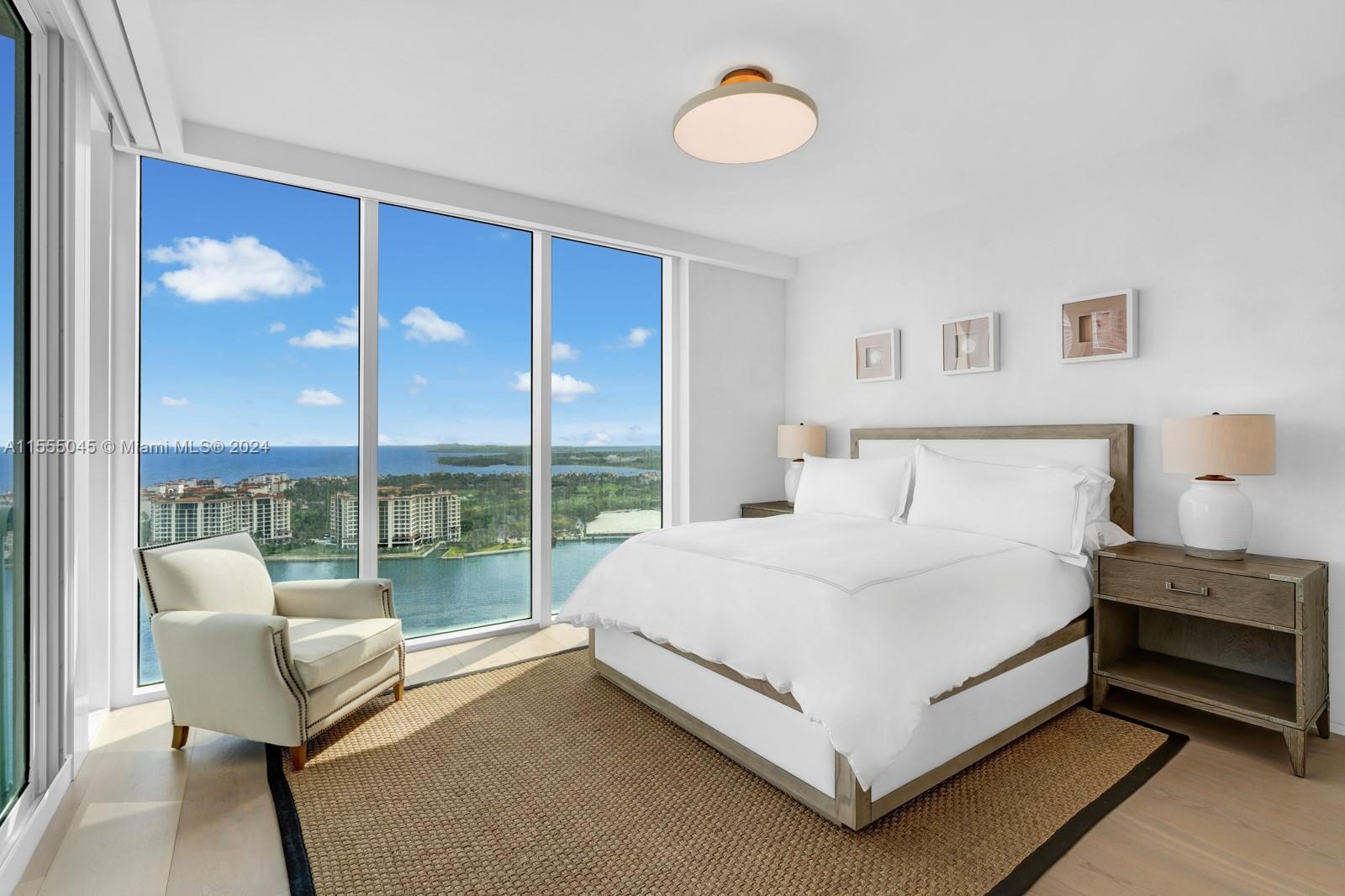 1000 S Pointe Dr Unit: PH04