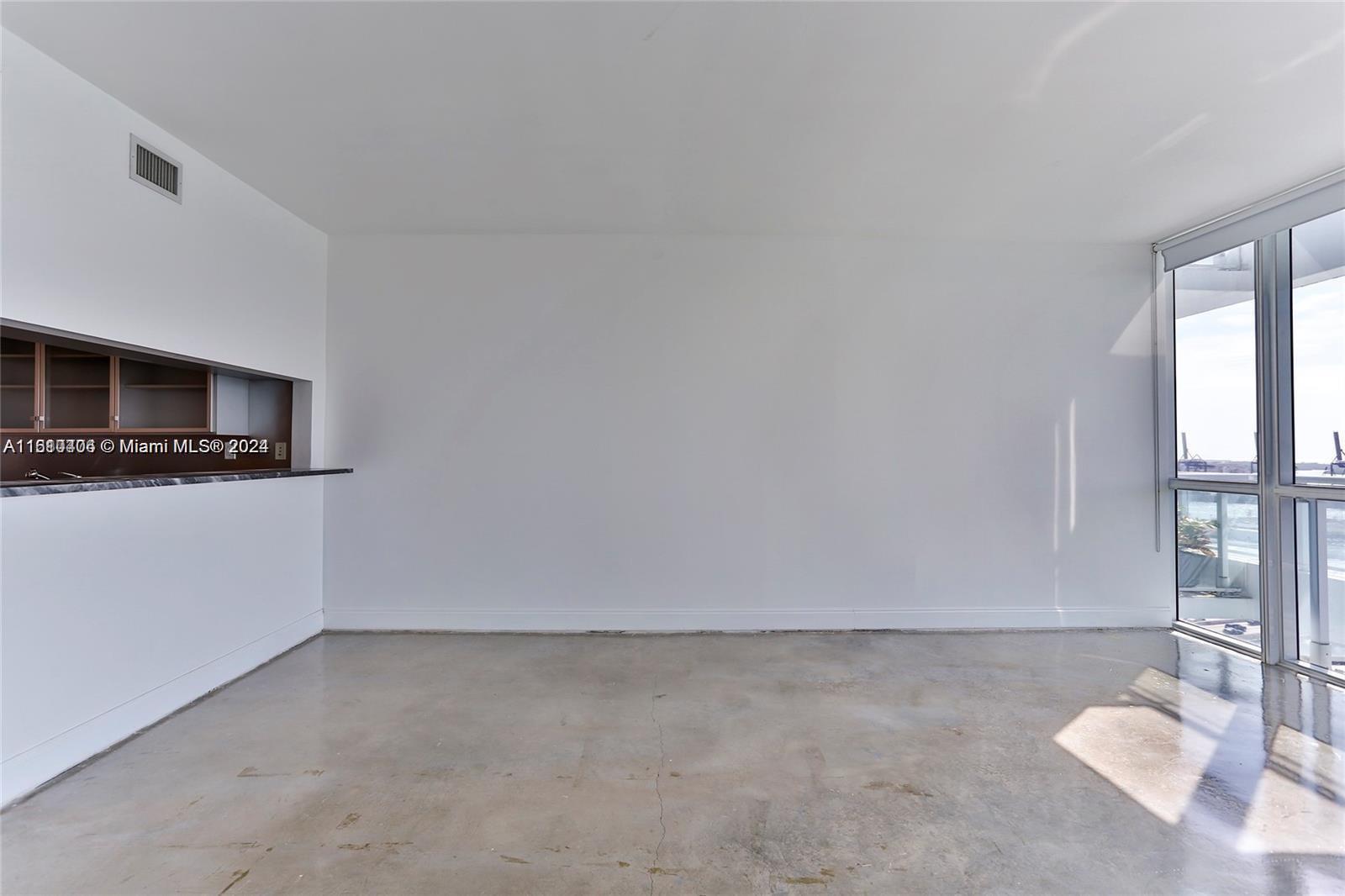 540 West Ave # 2014