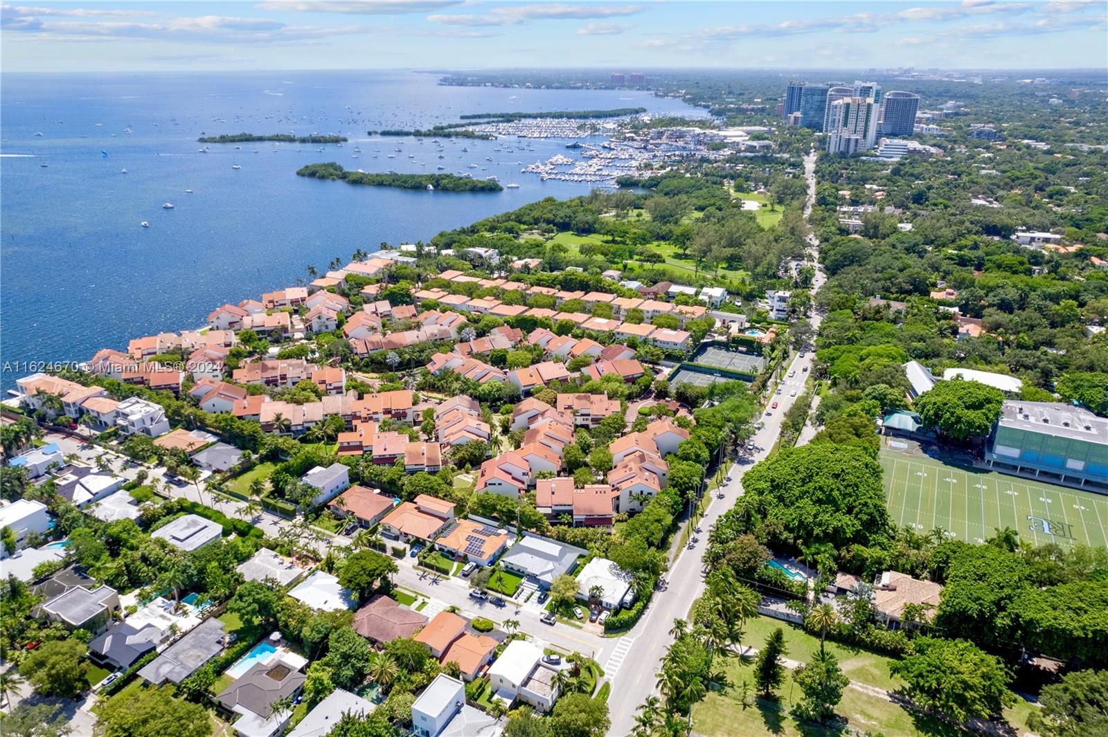 3504 Crystal View Ct