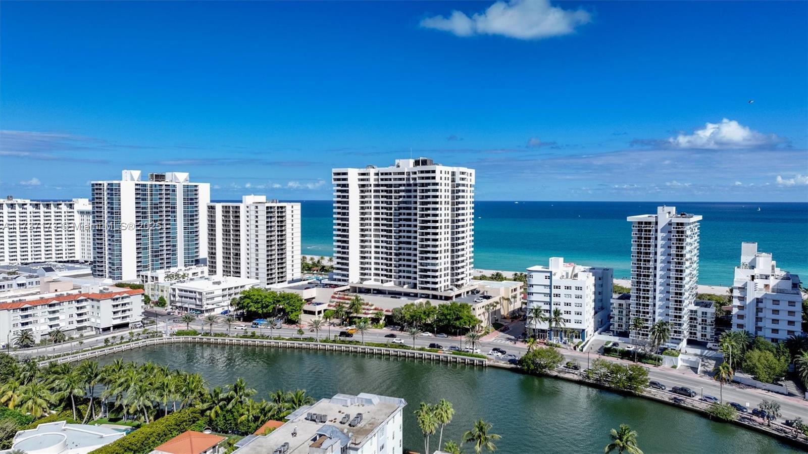 2555 Collins Ave # 1106
