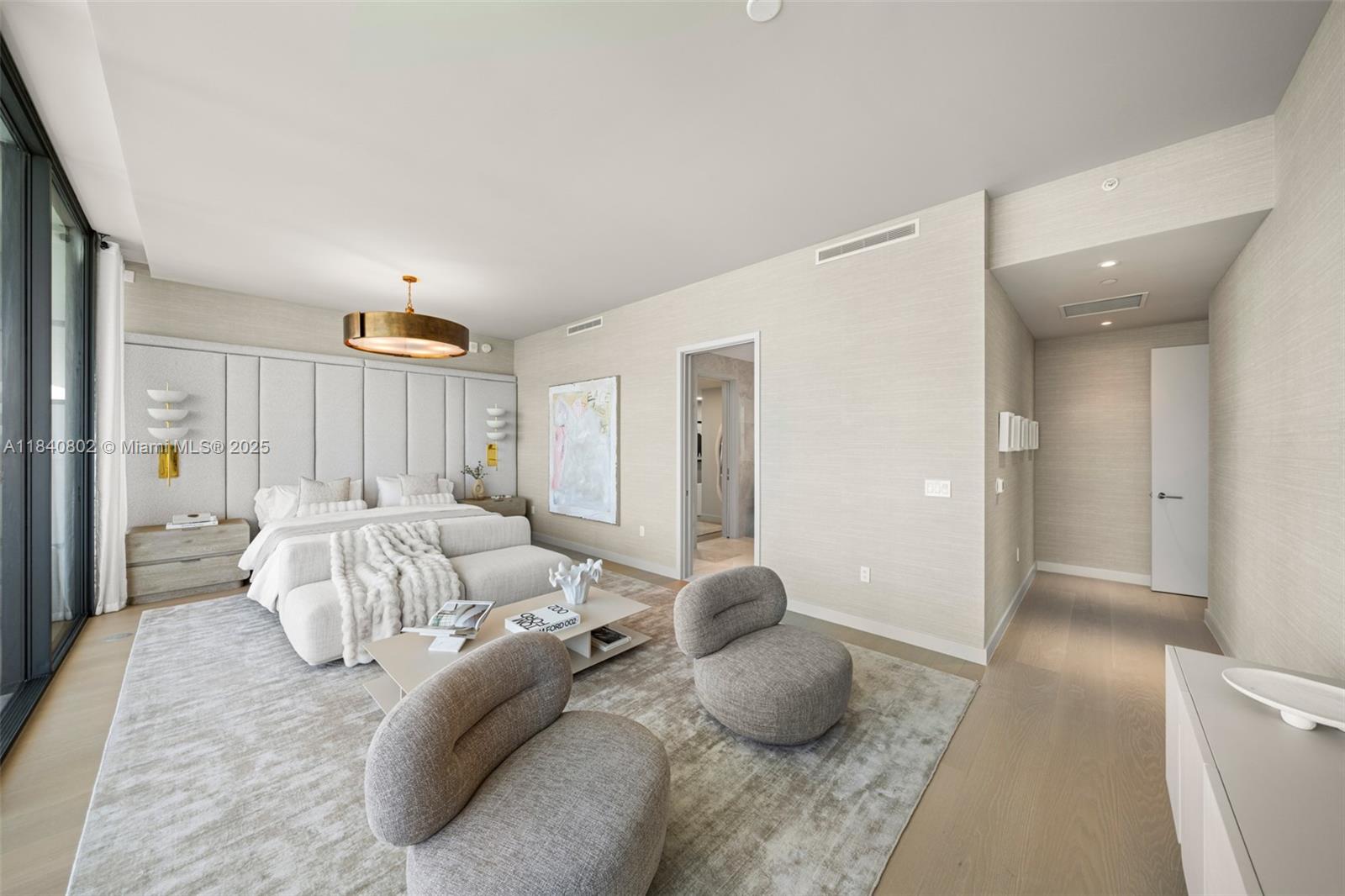 501 West Ave Unit: PH4701