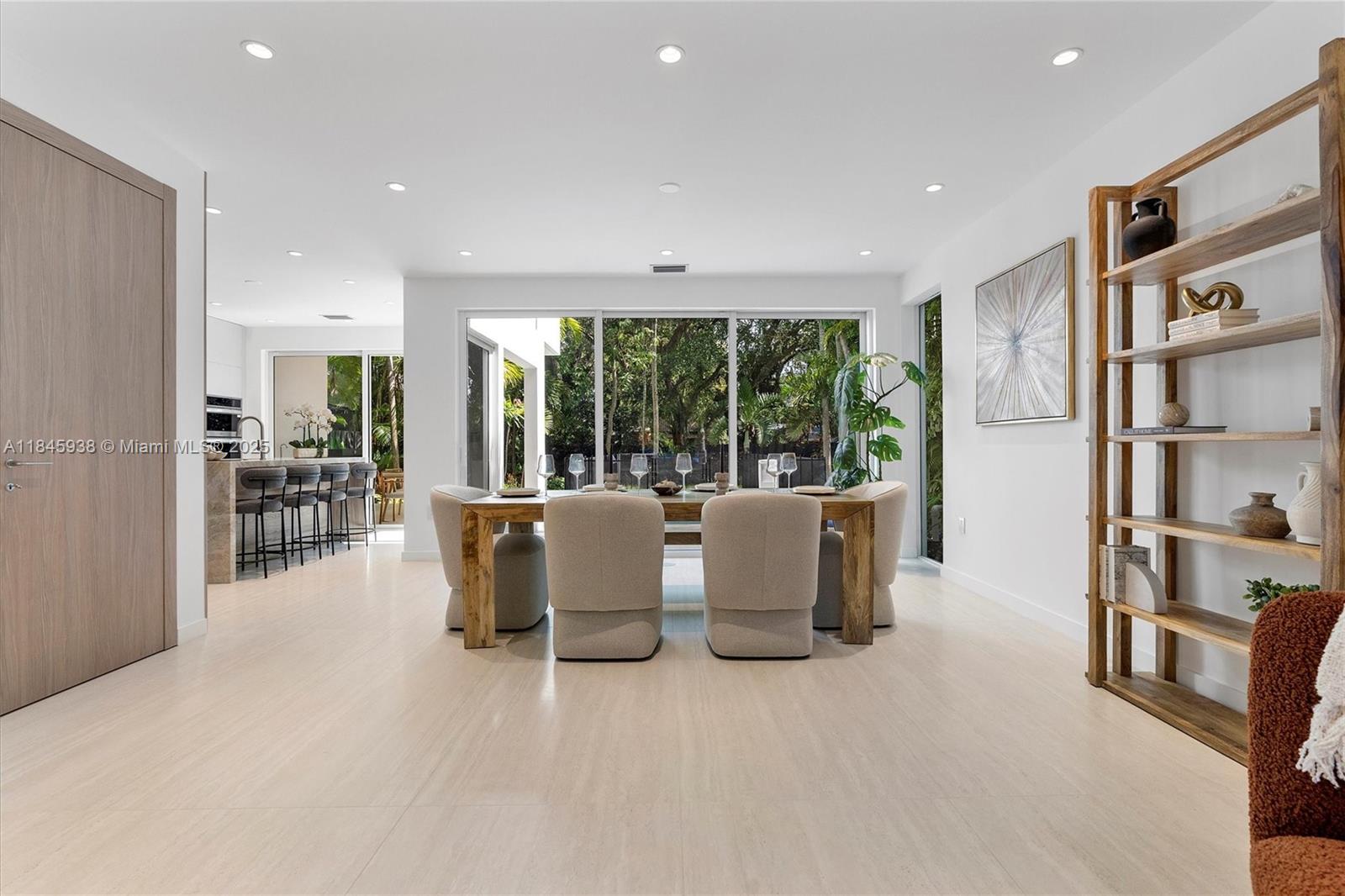 1930 SW 25th St, Miami