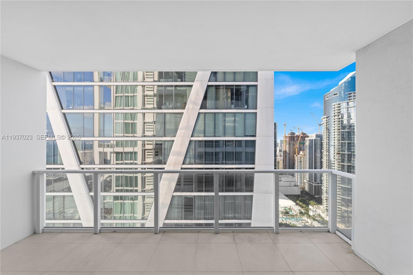 1040 Biscayne Blvd # 4108