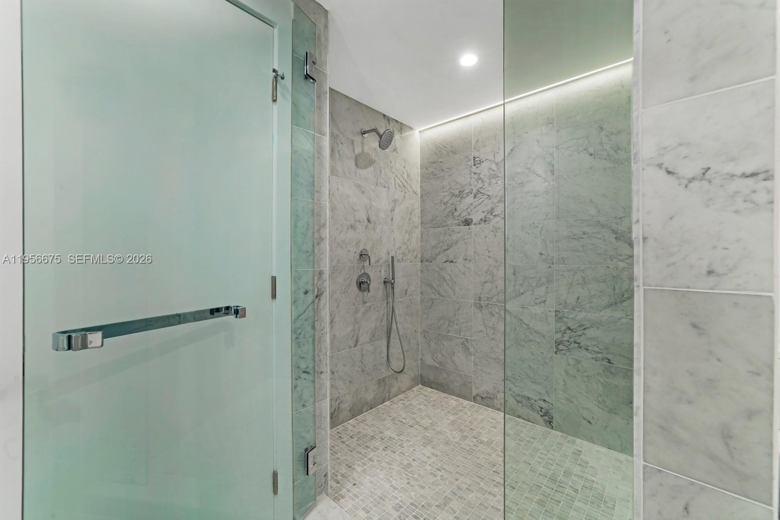 9221 E Bay Harbor Drive # 412