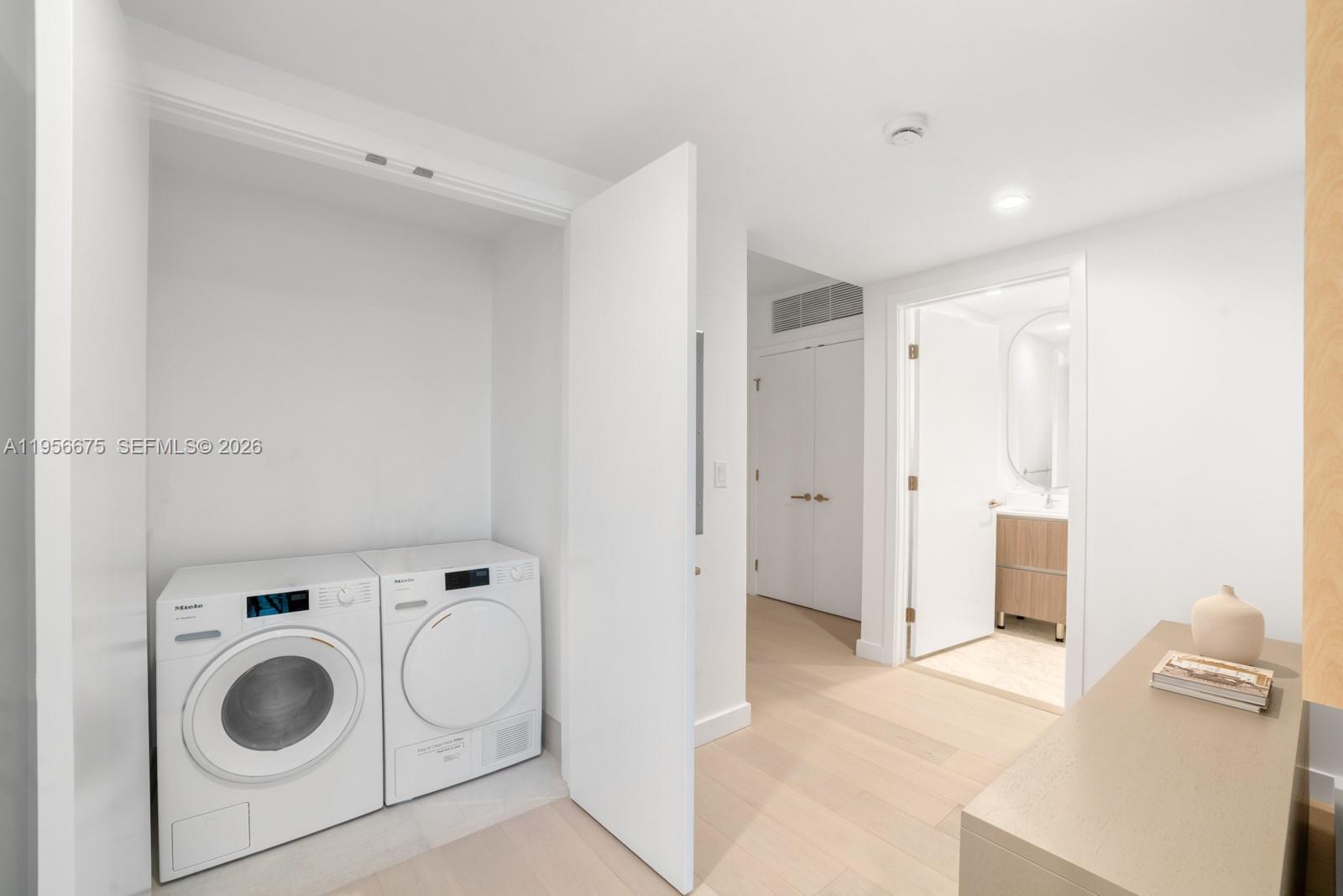 9221 E Bay Harbor Drive # 412