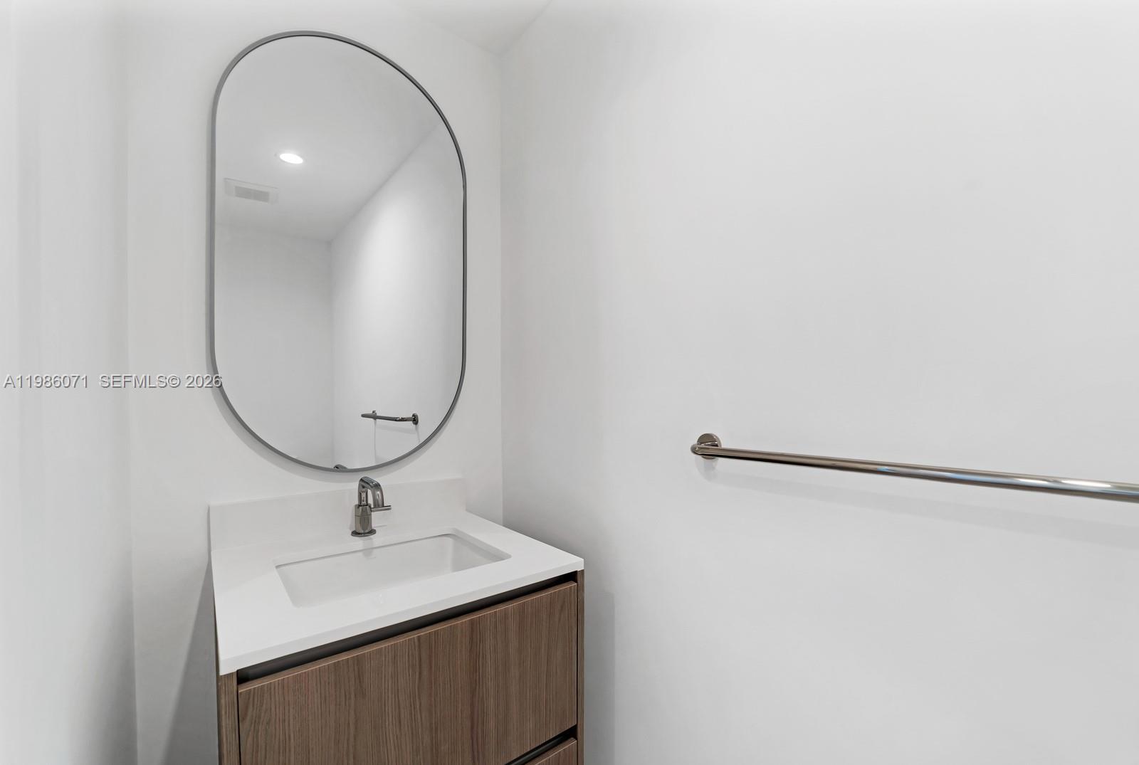 9221 E Bay Harbor Drive # 610