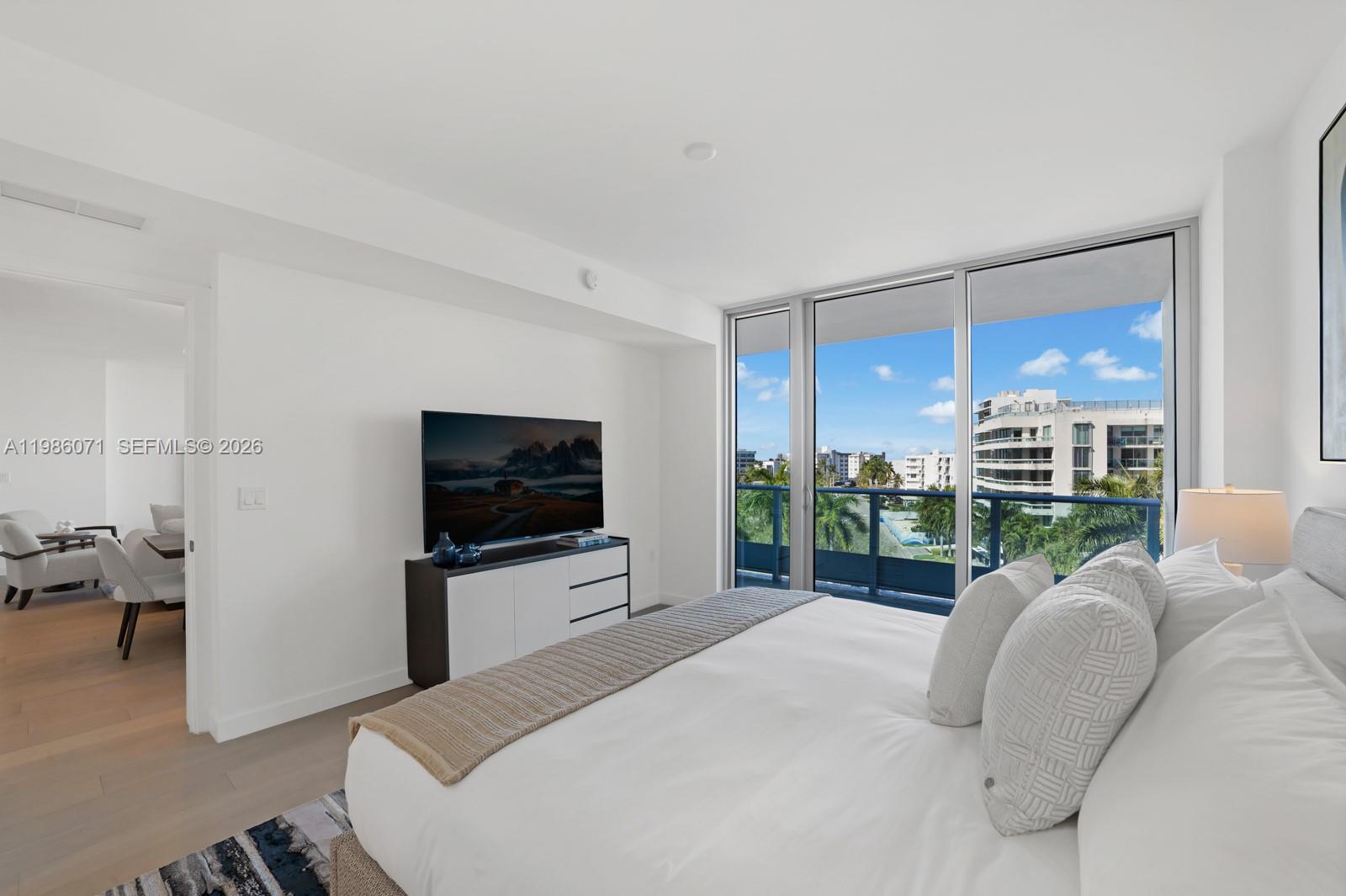 9221 E Bay Harbor Drive # 610