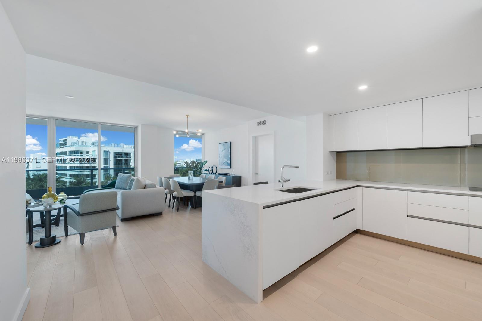 9221 E Bay Harbor Drive # 610