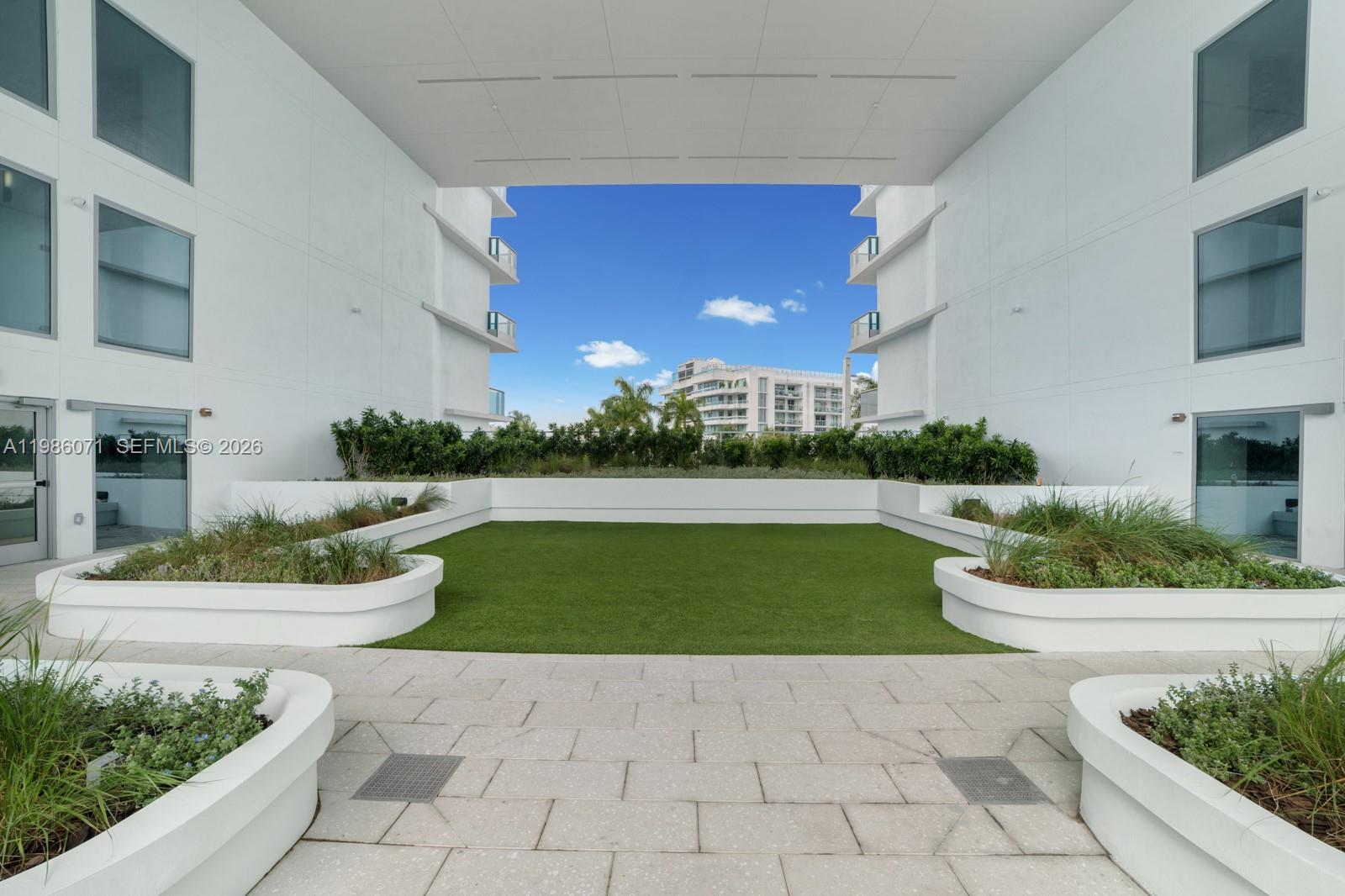 9221 E Bay Harbor Drive # 610