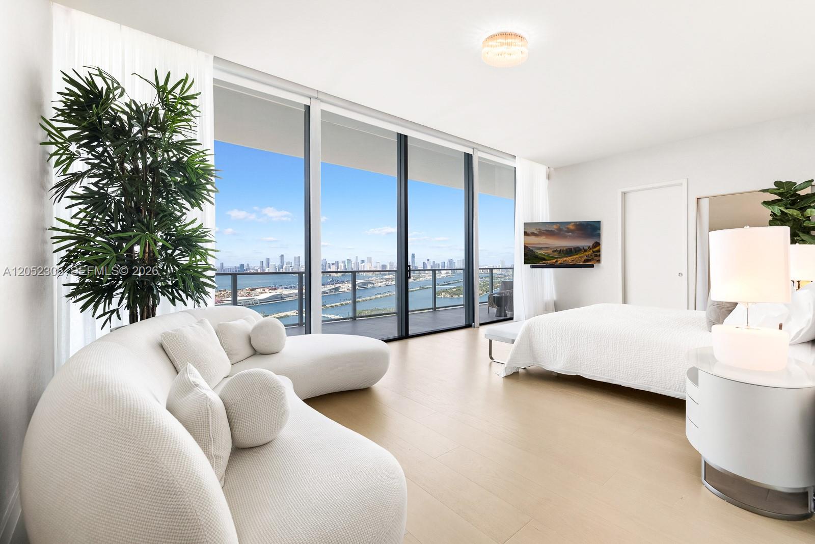 500 Alton Unit: PH4701