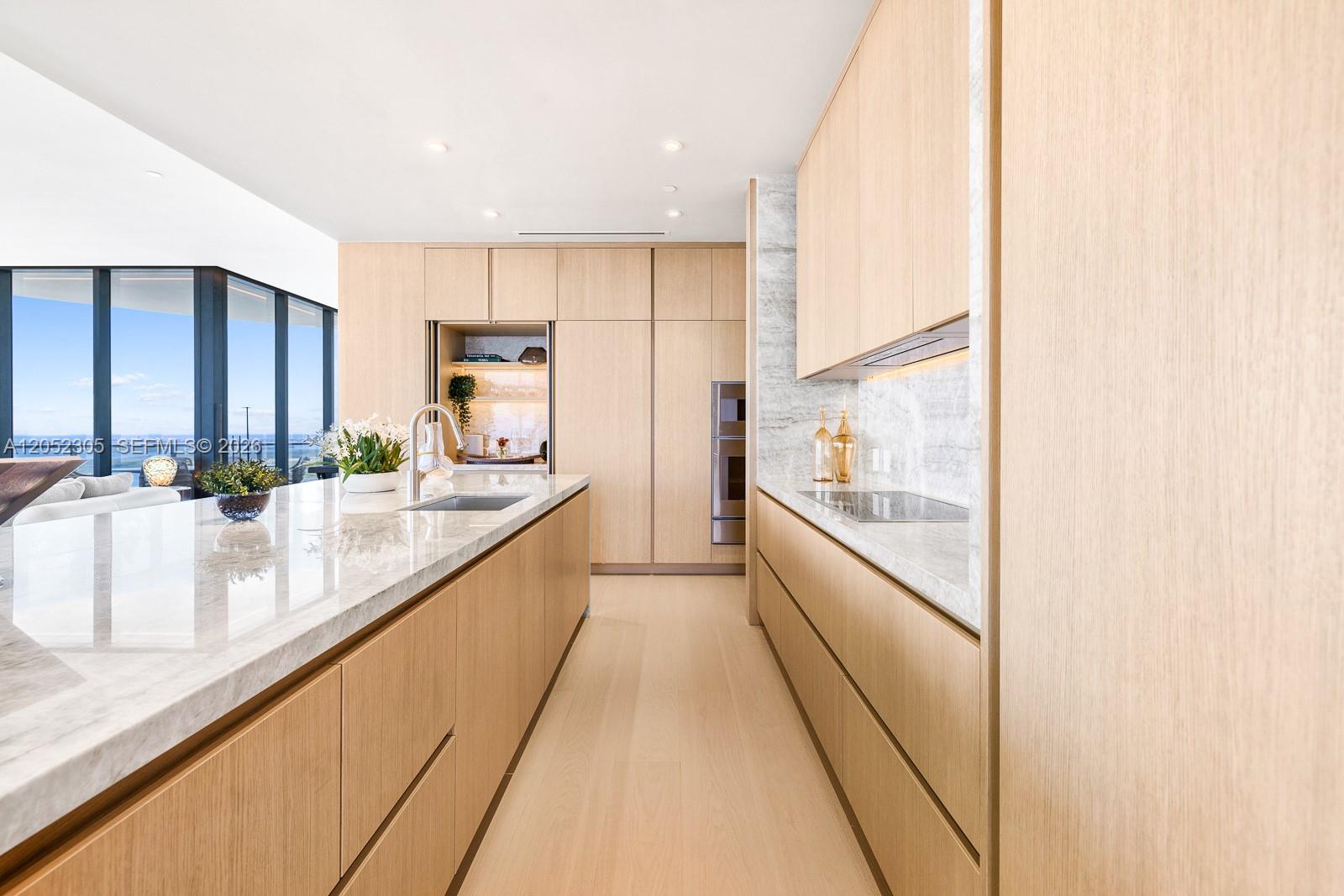 500 Alton Unit: PH4701