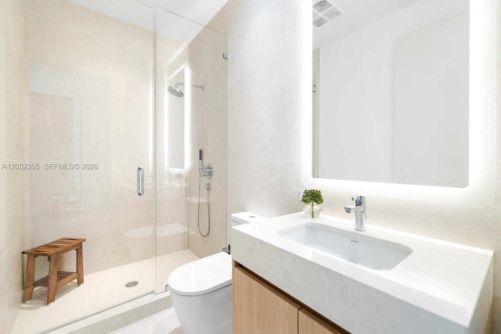 500 Alton Unit: PH4701
