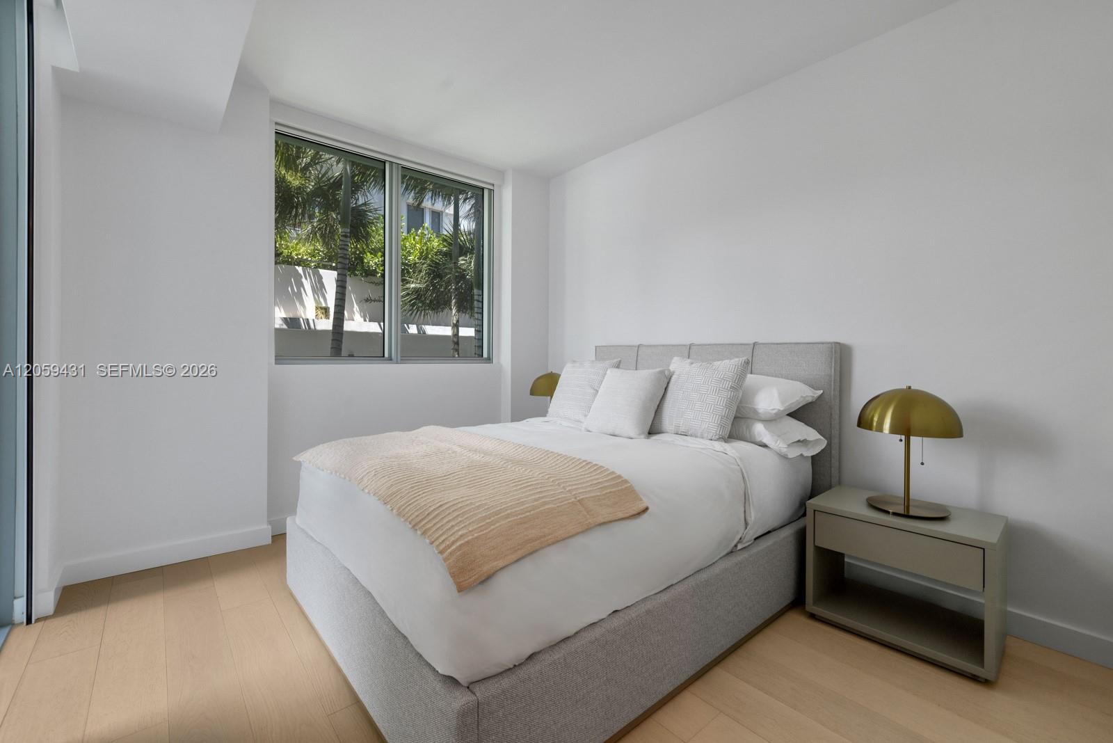 9221 E Bay Harbor Drive # 212