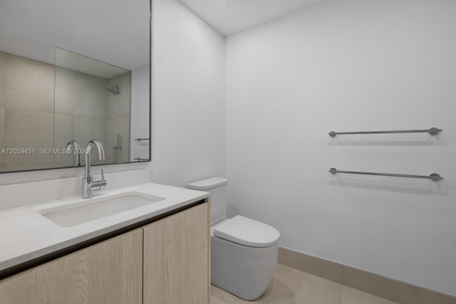 9221 E Bay Harbor Drive # 212